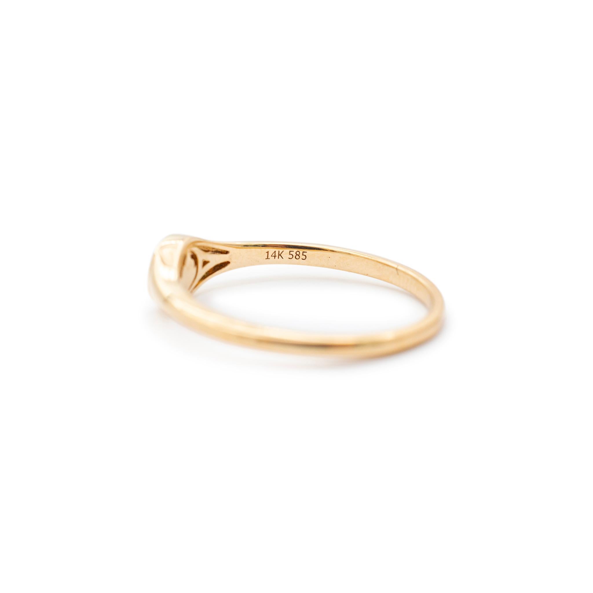 Luvente 14K Yellow Gold Round Signet Band Ring 2