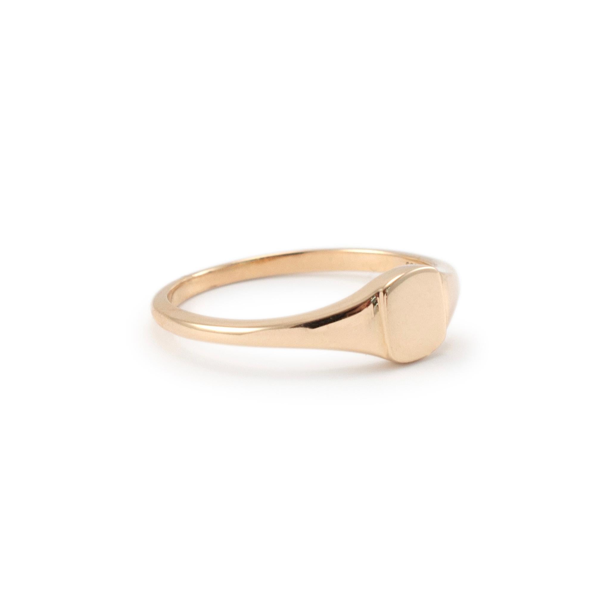 Luvente Bague chevalière carrée en or jaune 14K Excellent état - En vente à Houston, TX