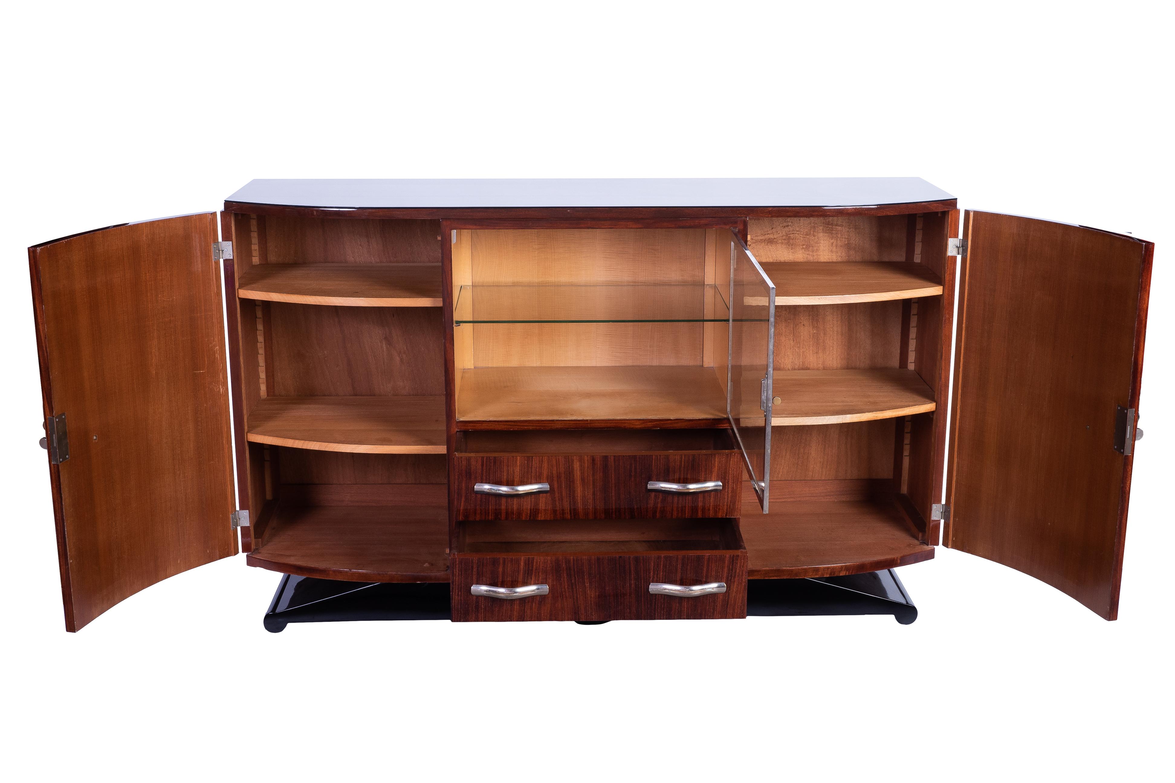 French Luxe Art Deco Sideboard Credenza Showcase in Walnut For Sale