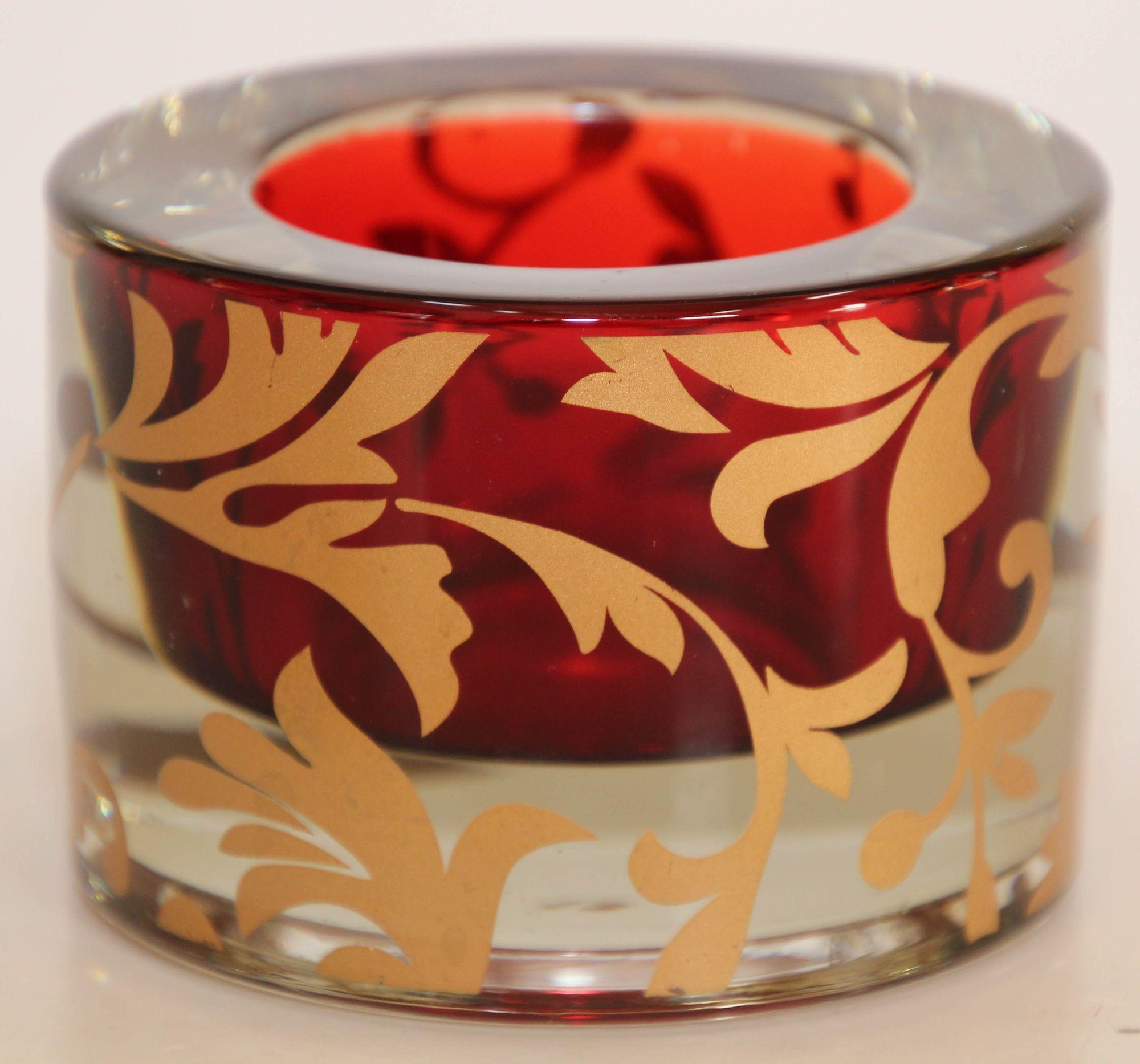 Luxe Moroccan Red and Gold Glass Votive Holder with 22k Gold Moorish Floral Des In Good Condition For Sale In North Hollywood, CA