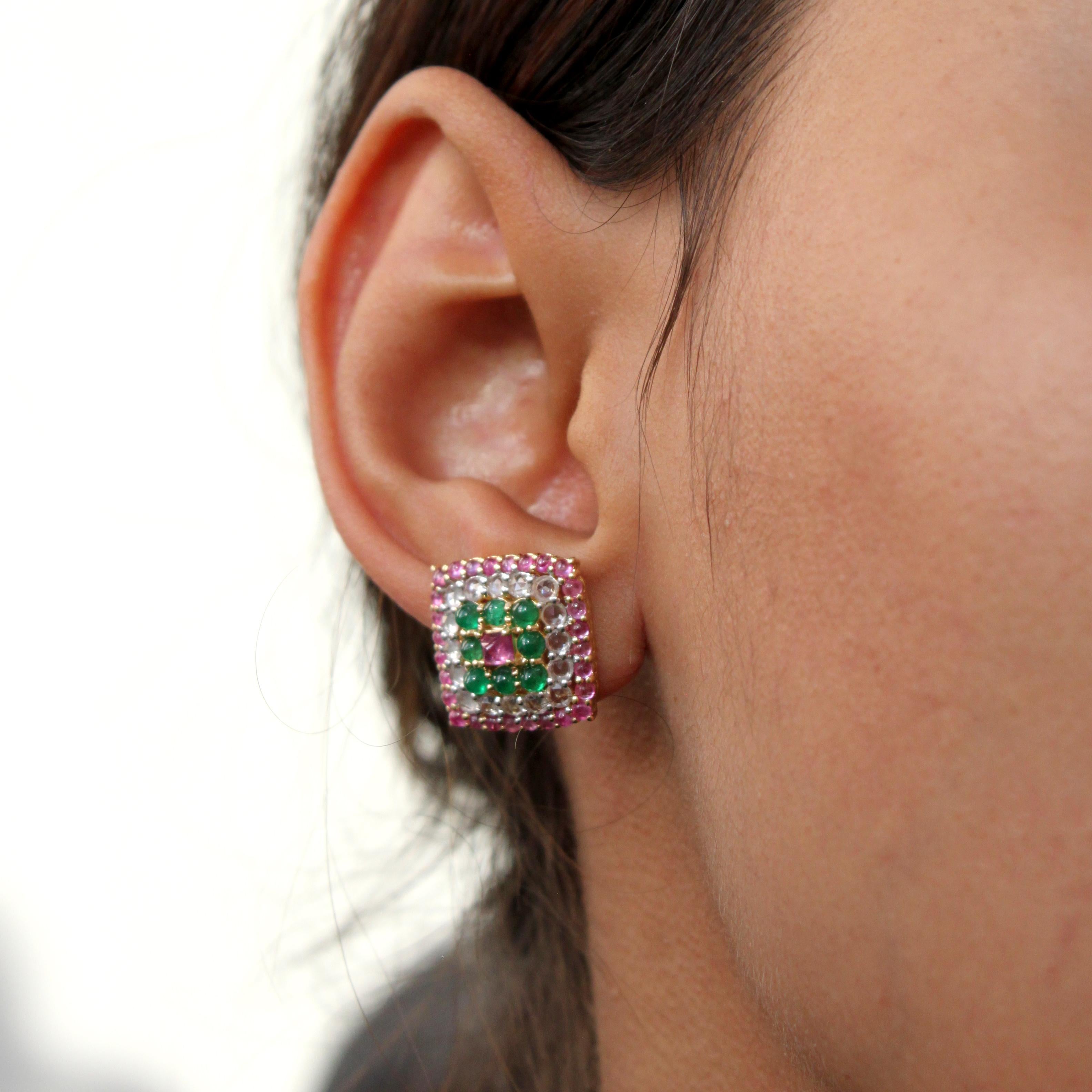 Boucles d'oreilles rectangulaires de luxe : saphir rose et émeraude harmonieuse en or blanc 14 carats Pour femmes en vente