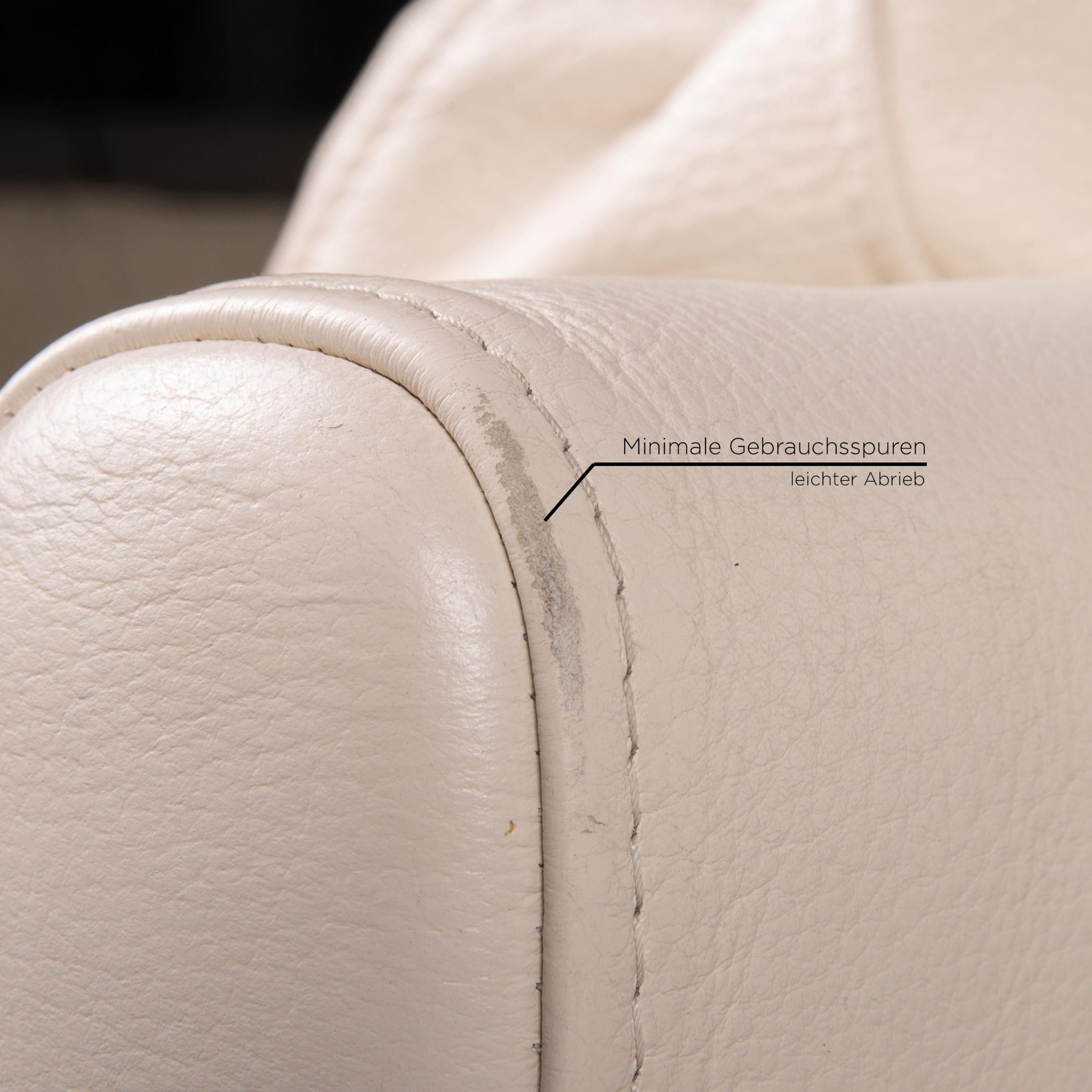 Luxform Leder-Sofa Cremefarbene zweisitzige Couch im Zustand „Gut“ im Angebot in Cologne, DE