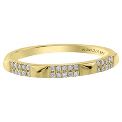 Luxle Anillo con acento piramidal de diamantes naturales de 0,15 qt de oro amarillo de 14 quilates, talla 7