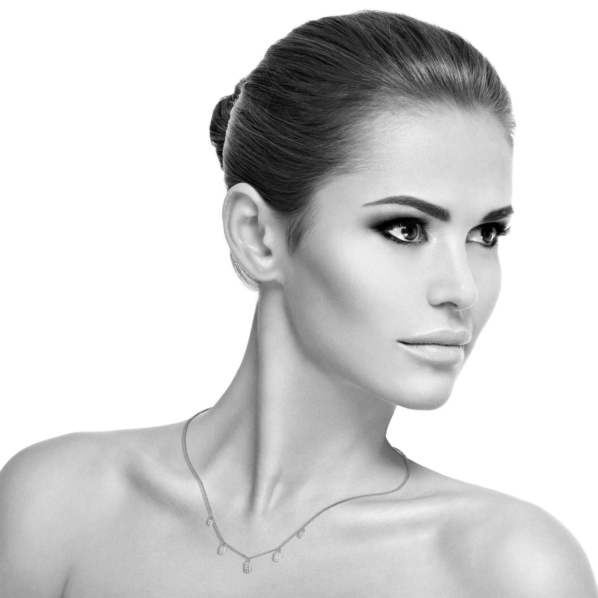 Contemporain Luxle - Collier à breloques en or blanc 14 carats avec diamant naturel de 0,20 ctw, 15 pouces en vente