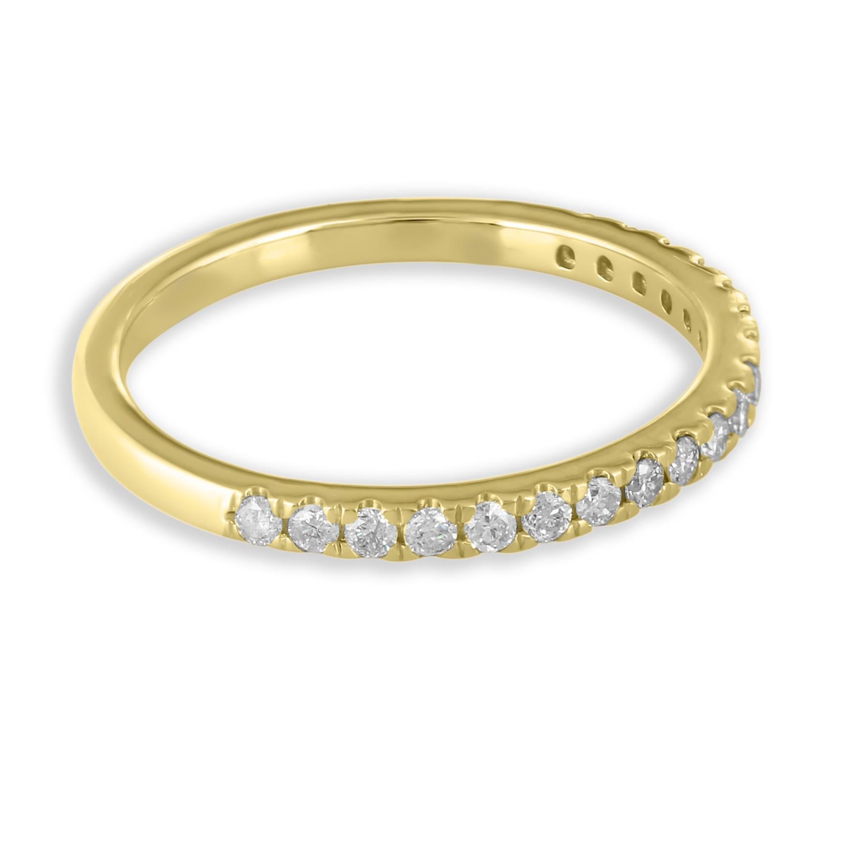 Contemporary Luxle 0.28 Cttw. Round Diamond Engagement Band Ring in 14K Yellow Gold For Sale