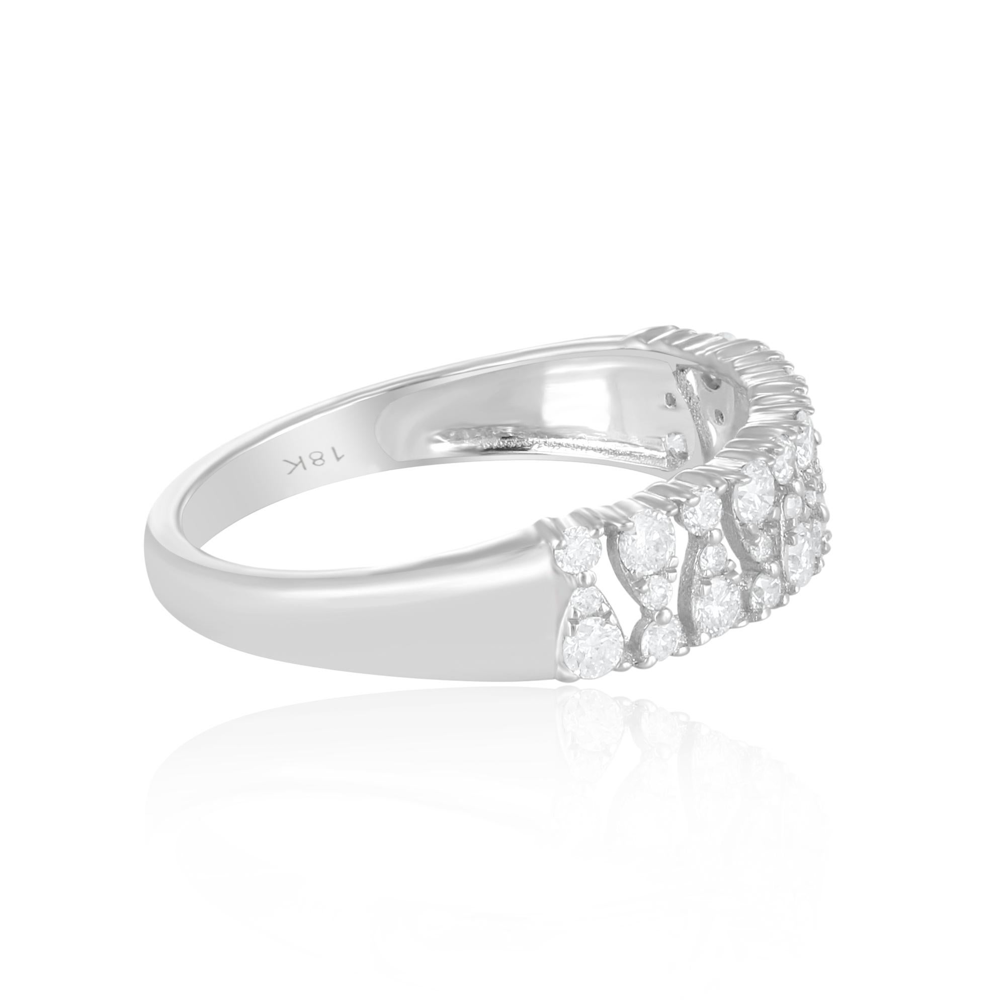Contemporary Luxle 1/2 Cttw Natural Diamond Band Ring in 18K White Gold, Size 6.5 For Sale