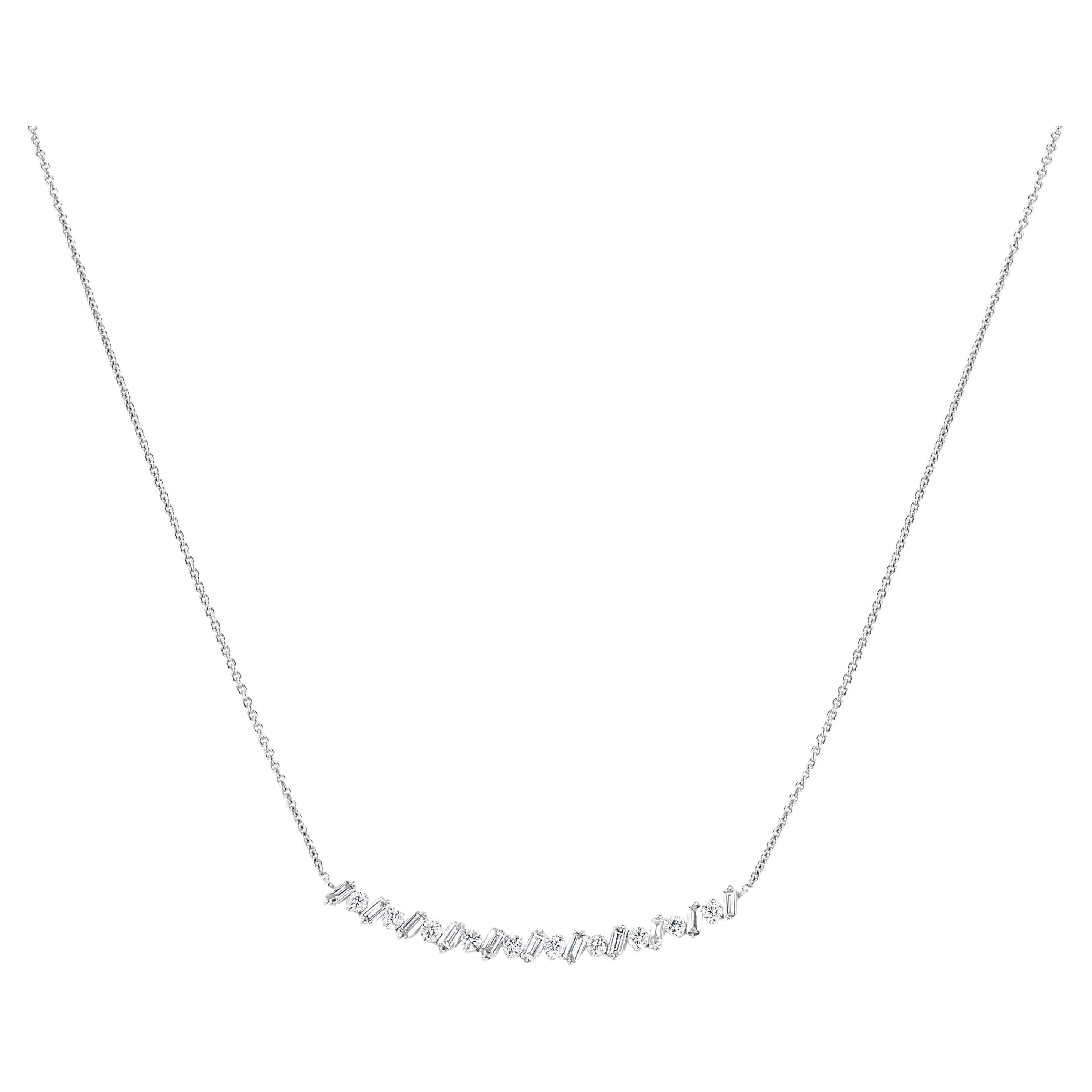 Luxle 0.48 Cttw. Diamant-Halskette mit geschwungenem Diamant-Anhänger aus 14k Weißgold