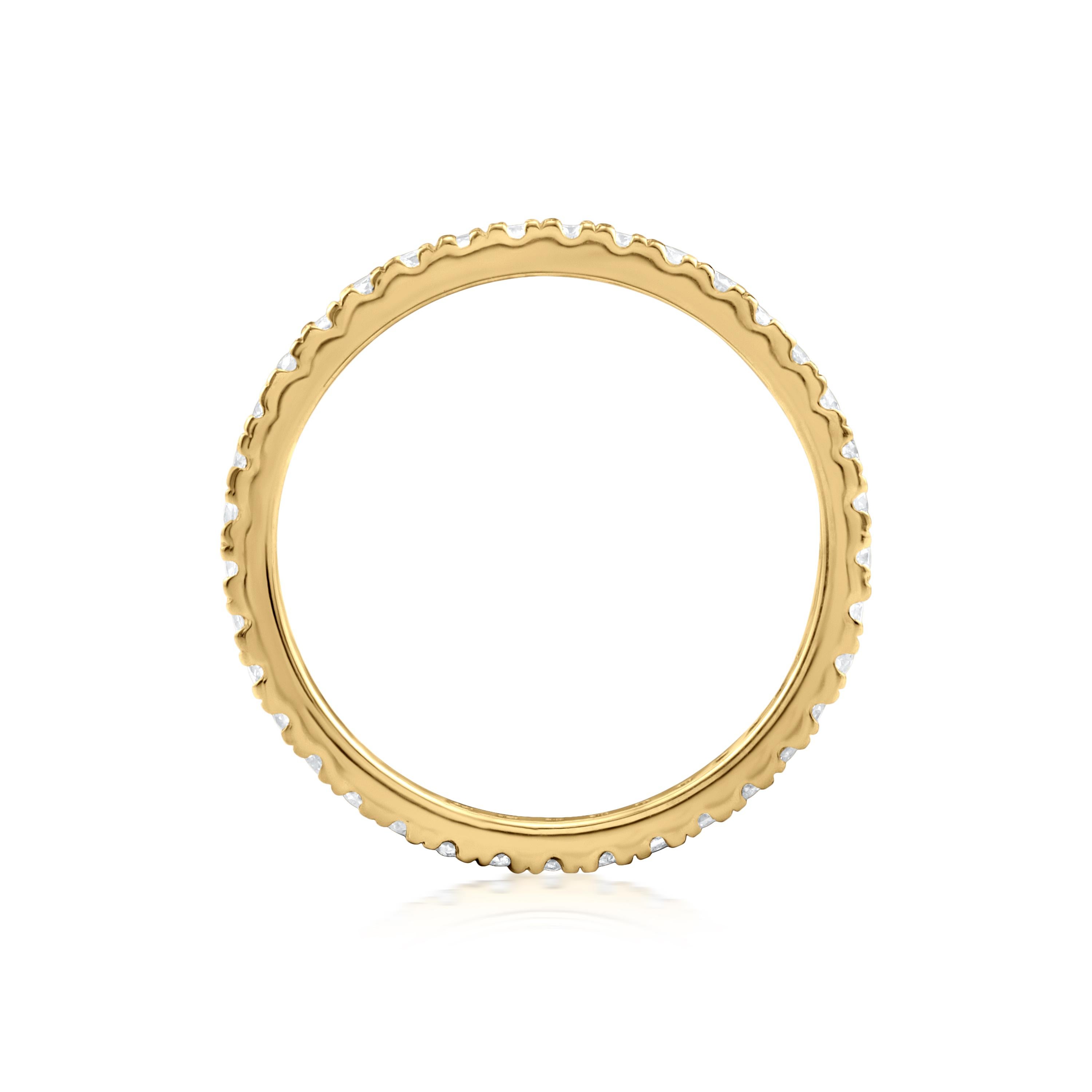 Round Cut Luxle 0.56cttw. Diamond Set Ring in 14k Yellow Gold For Sale