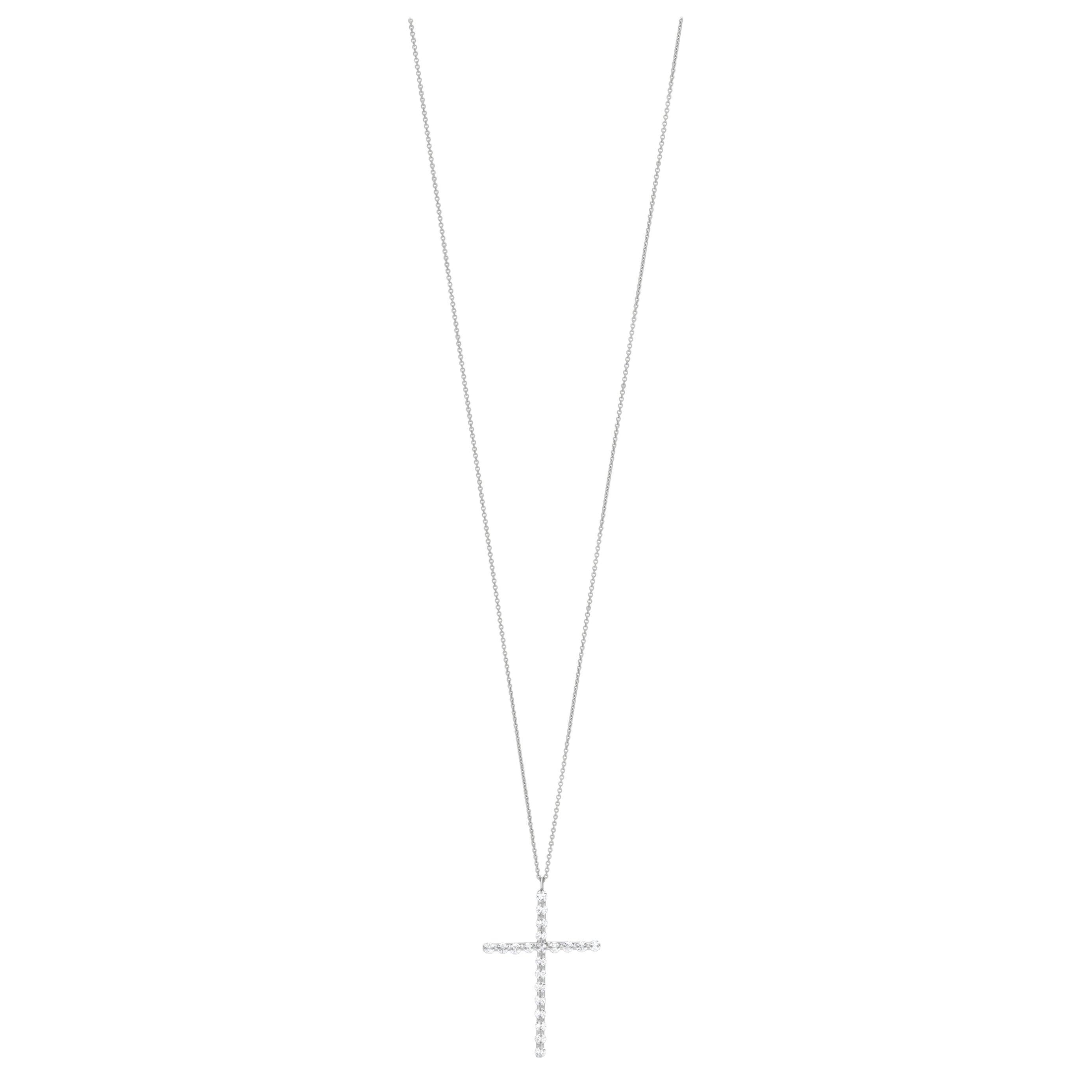 Collana Luxle con croce di diamanti naturali forati da 0,65cttw in oro bianco 18 carati in vendita
