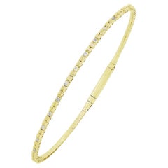 Luxle 14k Yellow Gold 1/4 Carat T.W. Diamond Bangle Bracelet