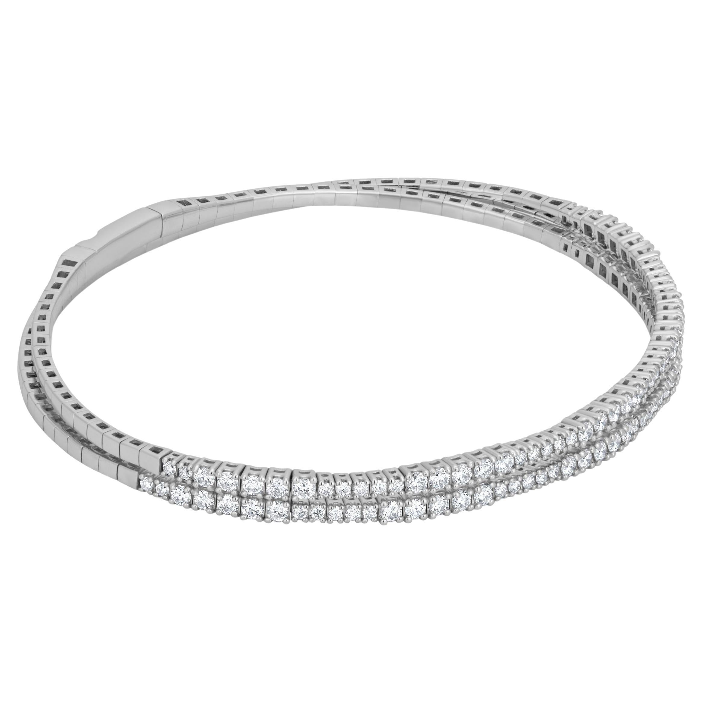 1.81 ct. pt. Bracelet jonc en or blanc 18 carats et diamants