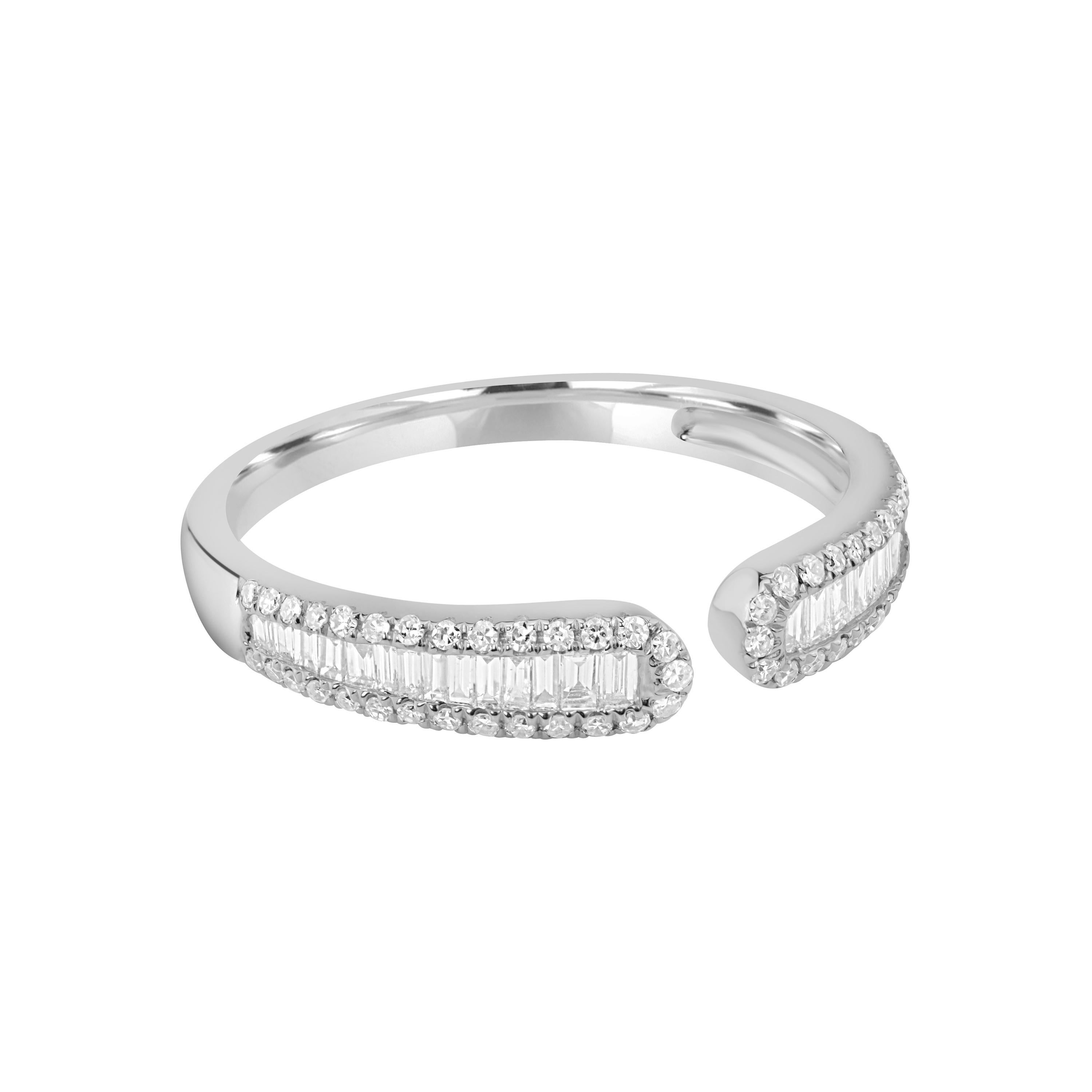 Luxle Baguette Diamond Cuff Ring in 14k White Gold In New Condition For Sale In New York, NY