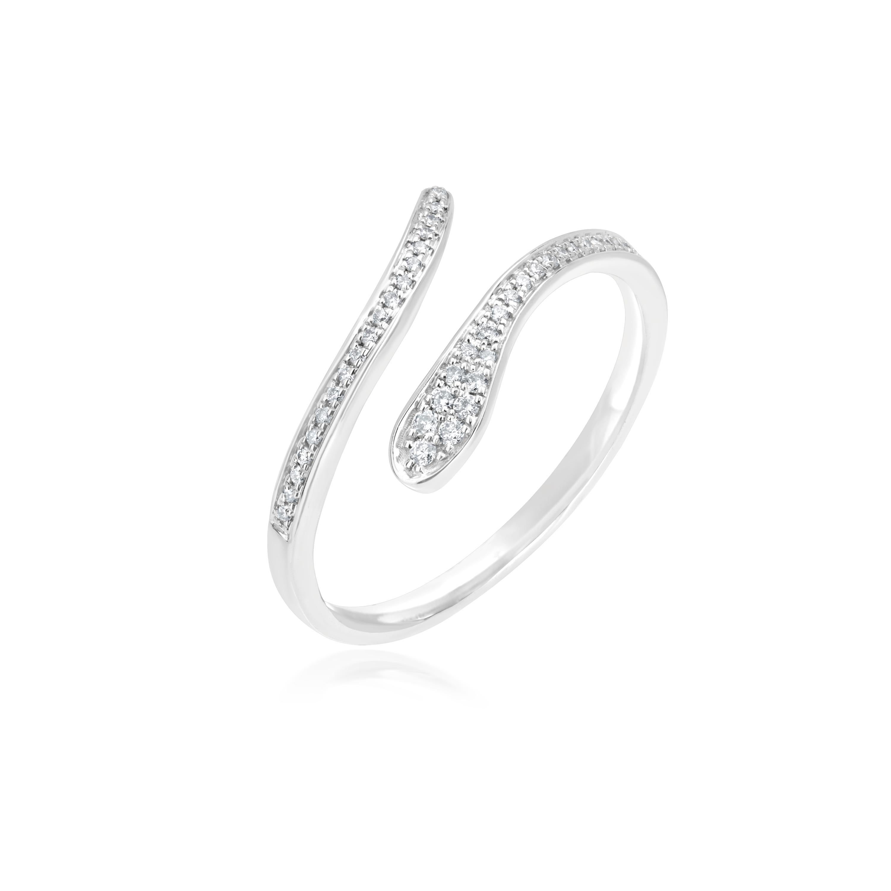 Luxle .175 Cttw natürlicher Diamant Schlangen- Bypass-Ring aus 18 Karat Weißgold, Ring Größe 7 (Zeitgenössisch) im Angebot