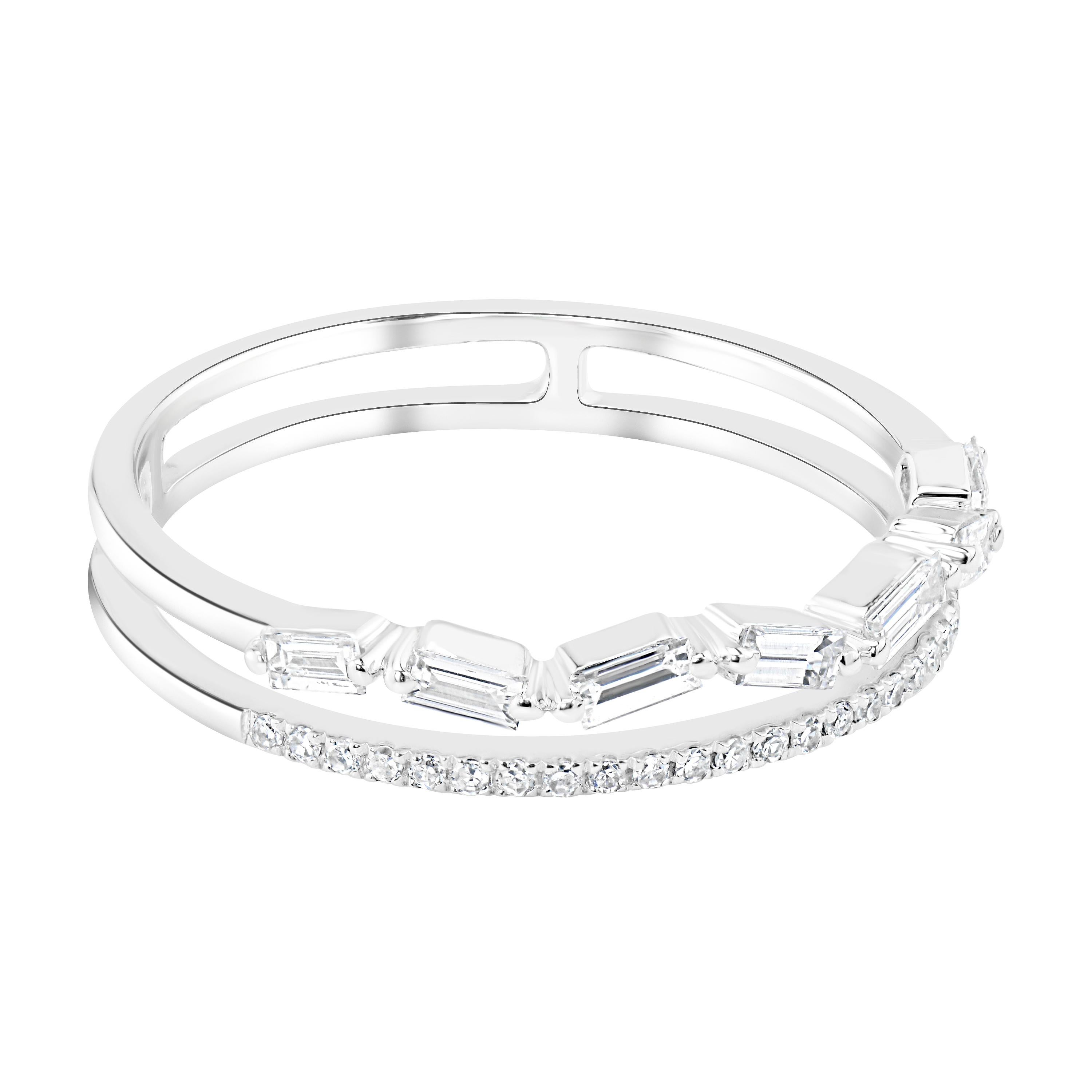 Baguette Cut Luxle Round and Baguette Diamond Split Shank Band Ring in 14k White Gold For Sale