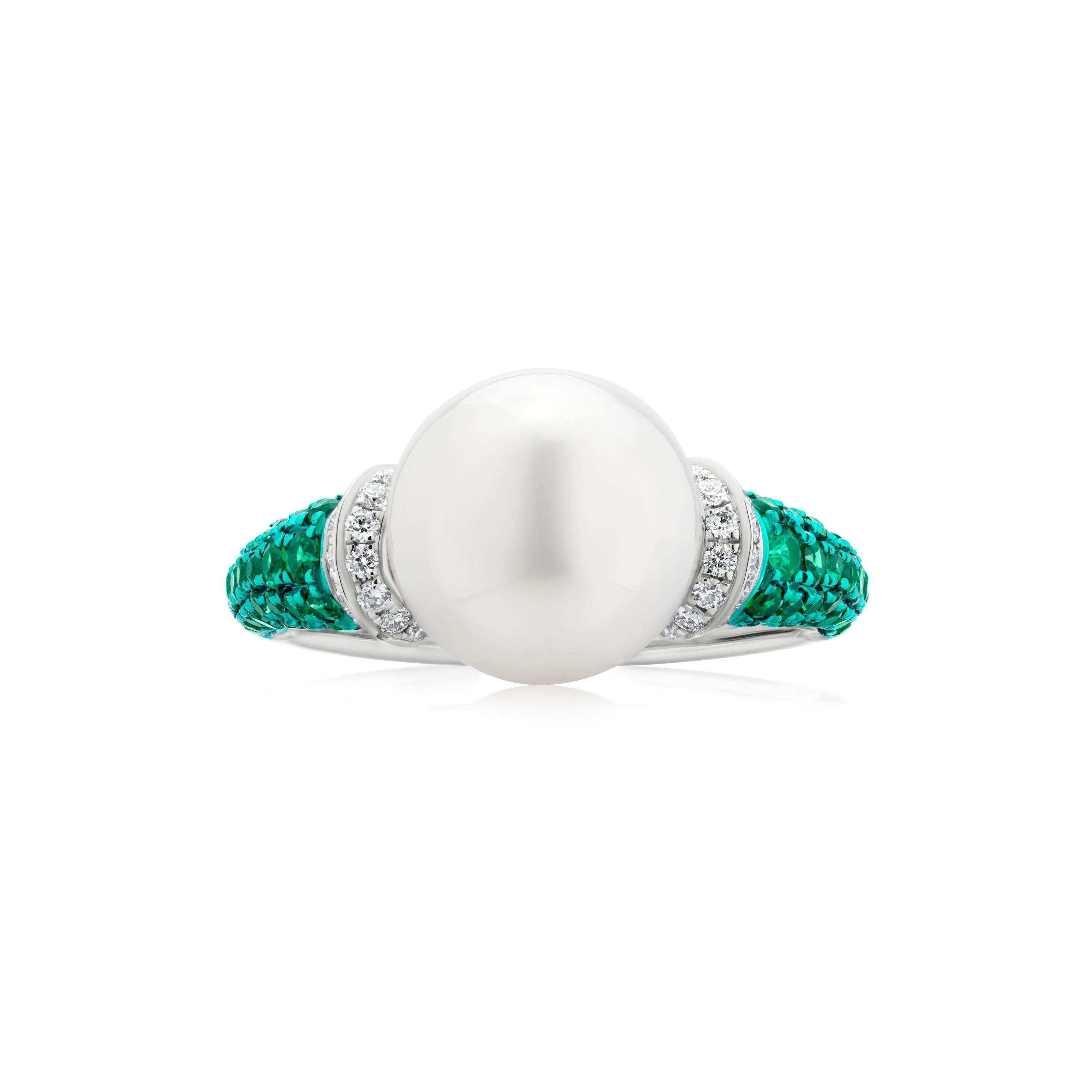 Contemporary Luxle South Sea Pearl, Emerald and Diamond Engagement Ring in 18k White Gold For Sale