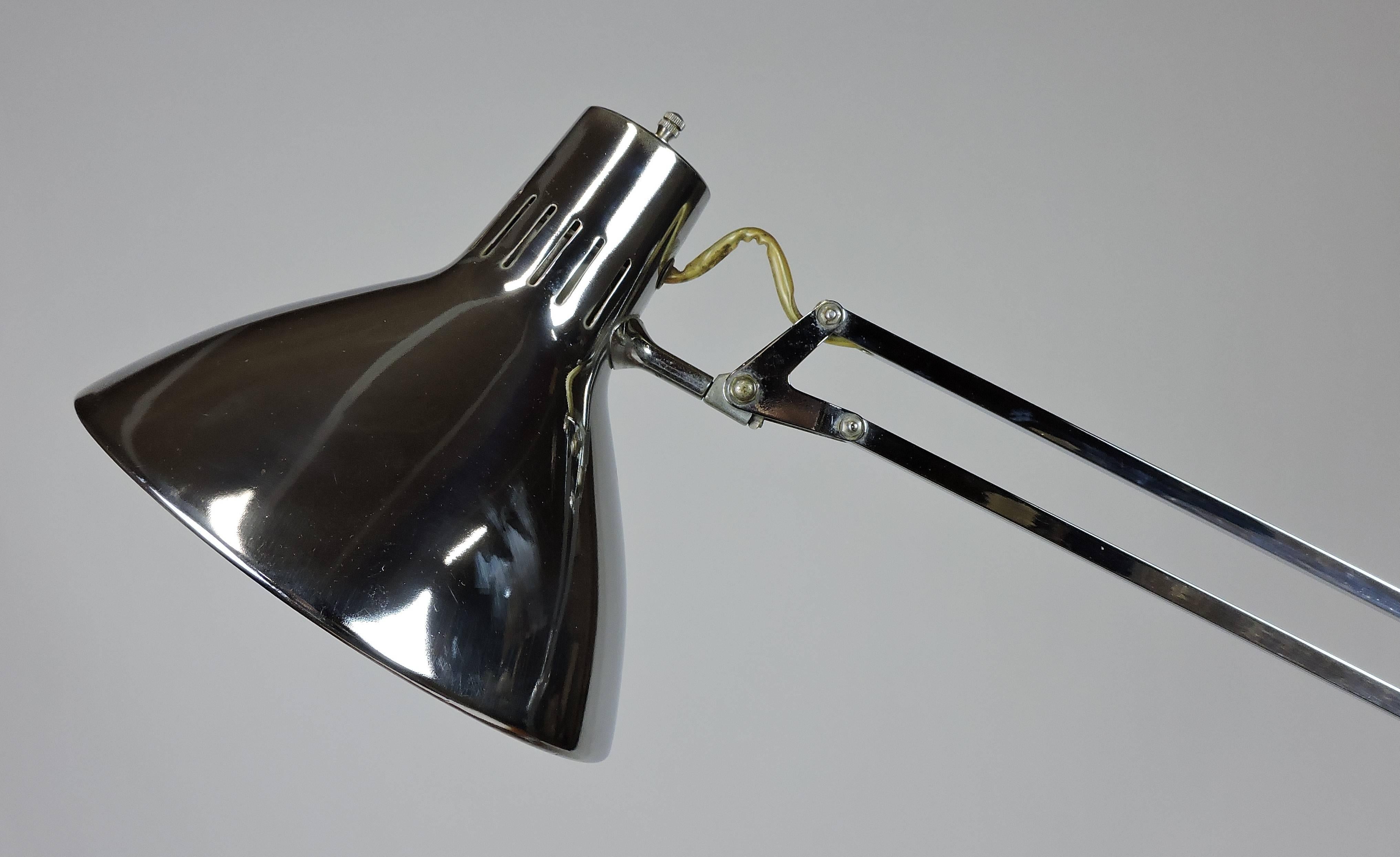 chrome luxo lamp