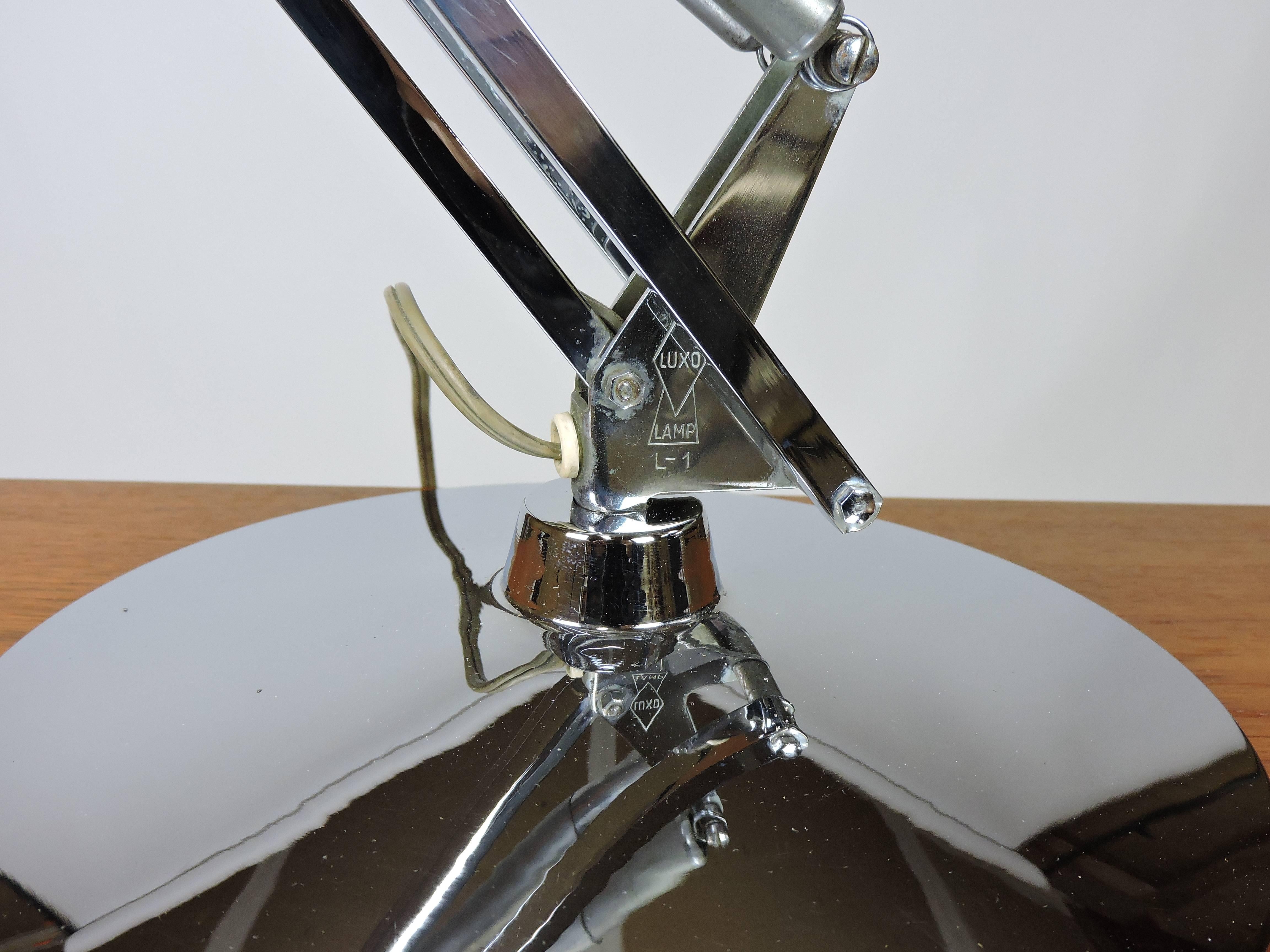Scandinavian Modern Luxo L-1 Articulated Chrome Desk Task Lamp