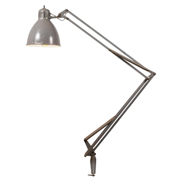 Luxo L-1 Articulating Task Lamp, circa 1960 For Sale at 1stDibs | luxo l1  lamp, original luxo lamp, luxo lampe historie