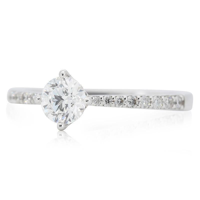 Luxuriöser 0,4 ct. Runder Brillant-Diamantring (Rundschliff) im Angebot