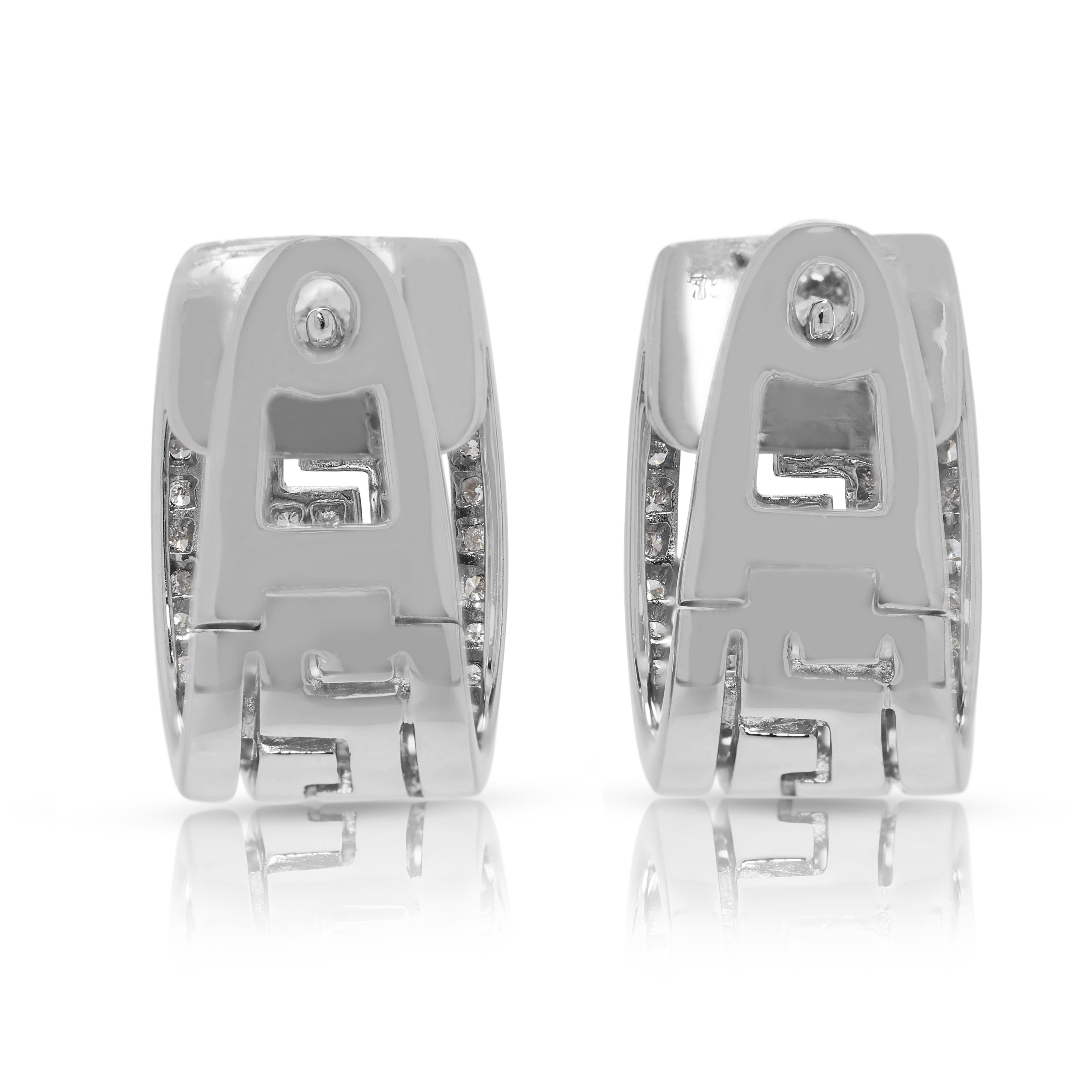 Boucles d'oreilles luxueuses en or blanc 18 carats avec 0,51 ct de diamant en vente 1