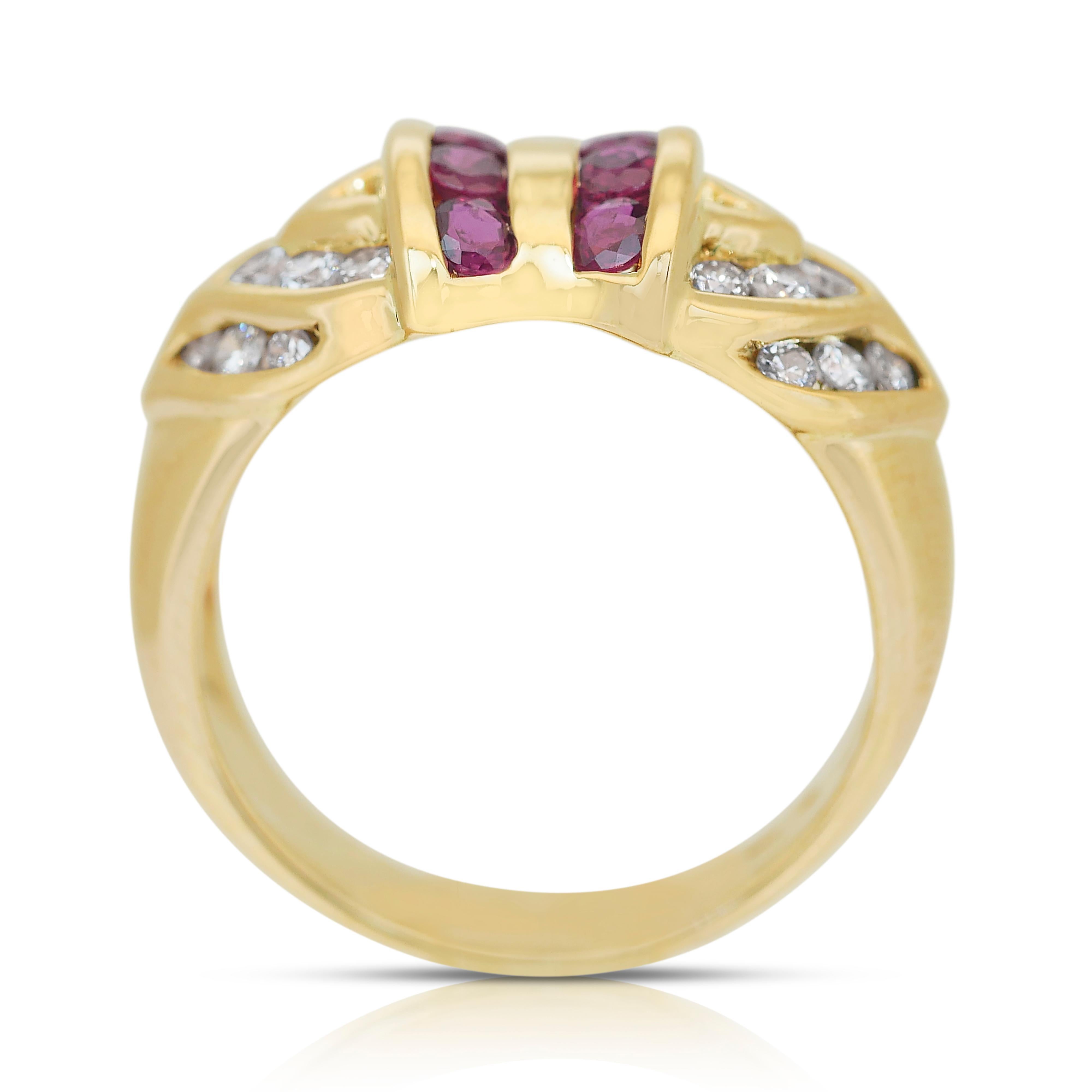 Luxurious 1.00ct Rubies and Diamonds Ring in 18k Yellow Gold - IGI Certified For Sale 3