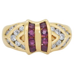 Luxuriöser 1,00ct Rubine und Diamanten Ring in 18k Gelbgold - IGI zertifiziert