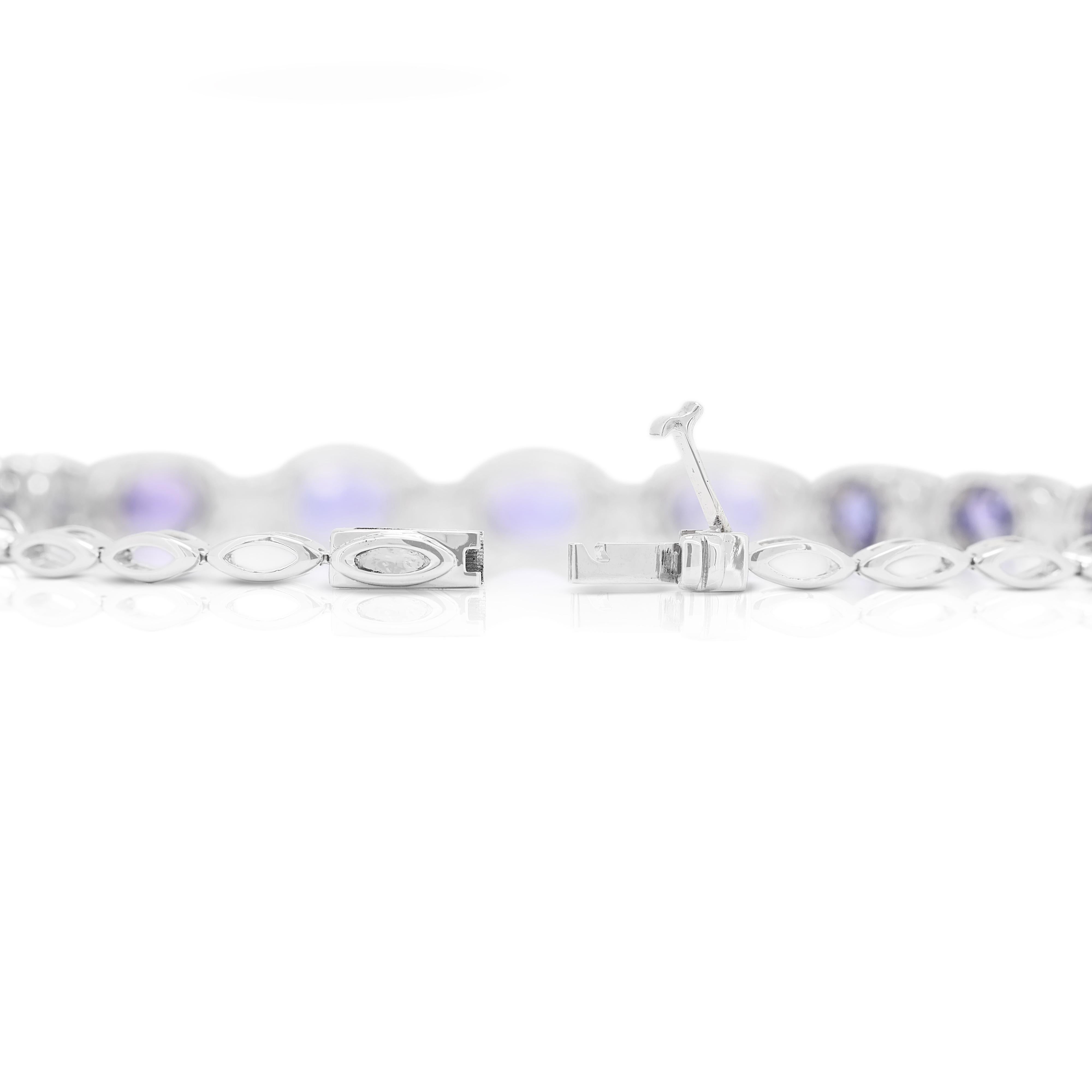 Luxurious 10.92ct Tanzanite and Diamond Bracelet in 18K White Gold 2