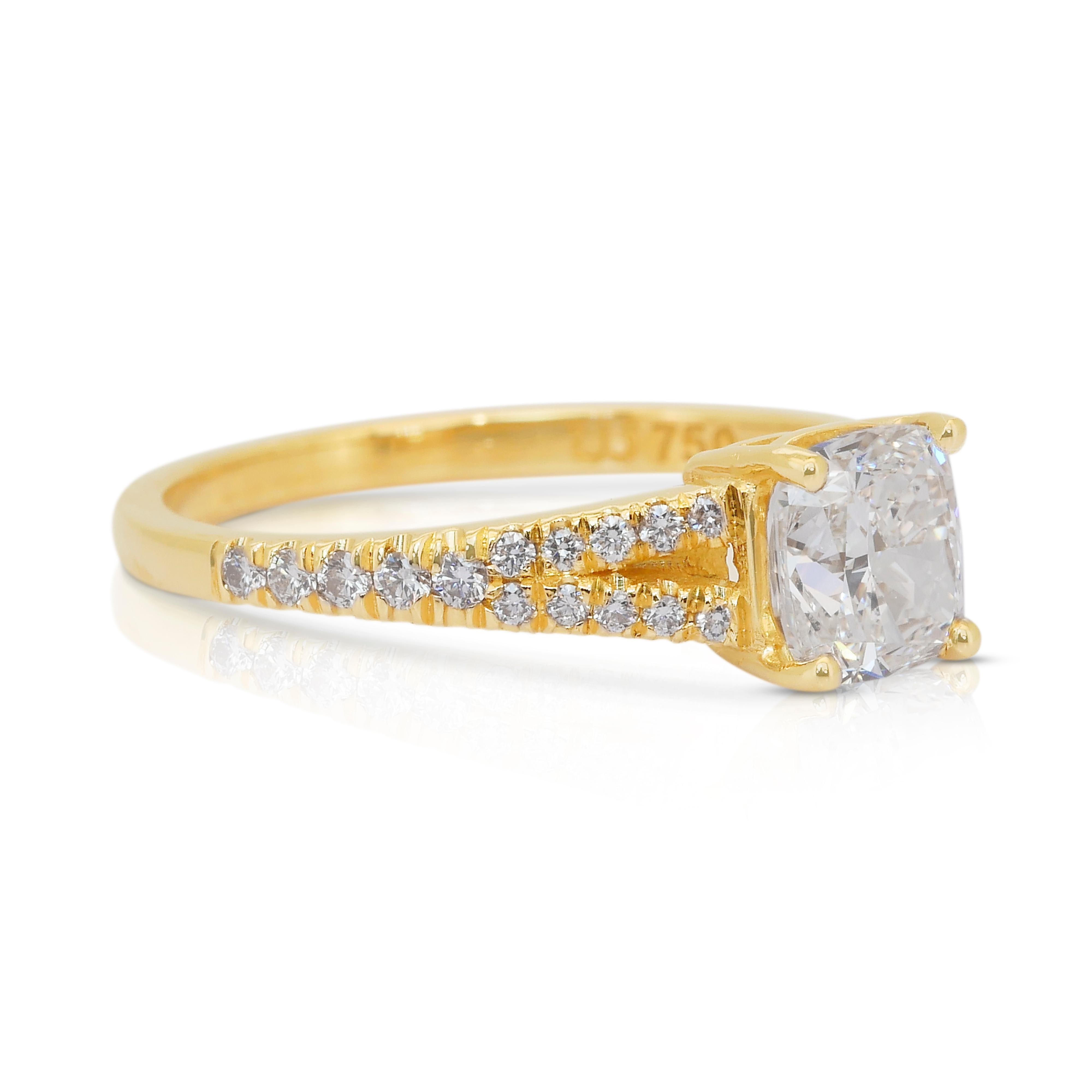 Cushion Cut Luxurious 1.22ct Diamonds Pave Ring in 18k Yellow Gold - IGI Certified