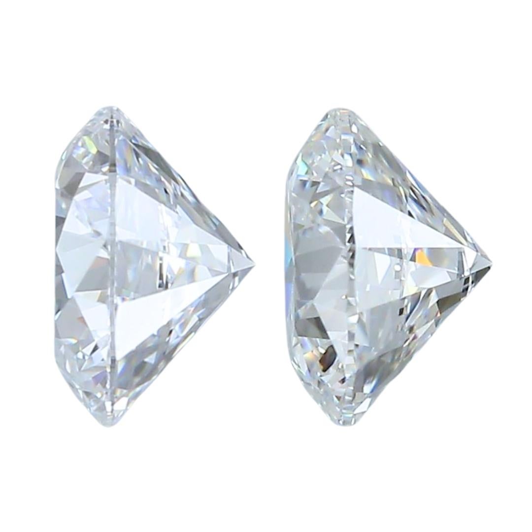 Luxueuse paire de diamants ronds de 1,22ct Naturels - Certifiés IGI en vente 1