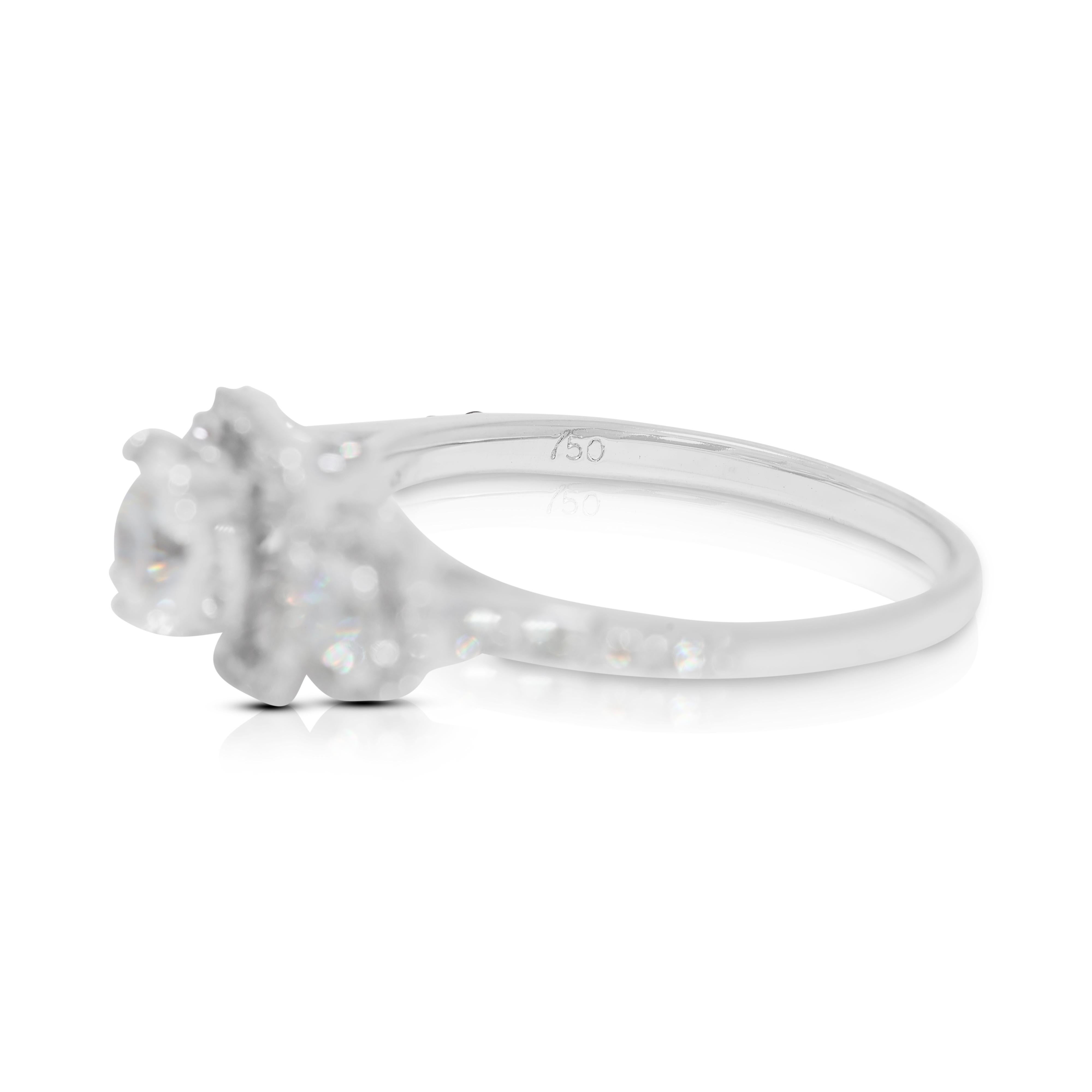 Luxurious 1.28ct Natural Diamond Ring in 18K White Gold In New Condition For Sale In רמת גן, IL