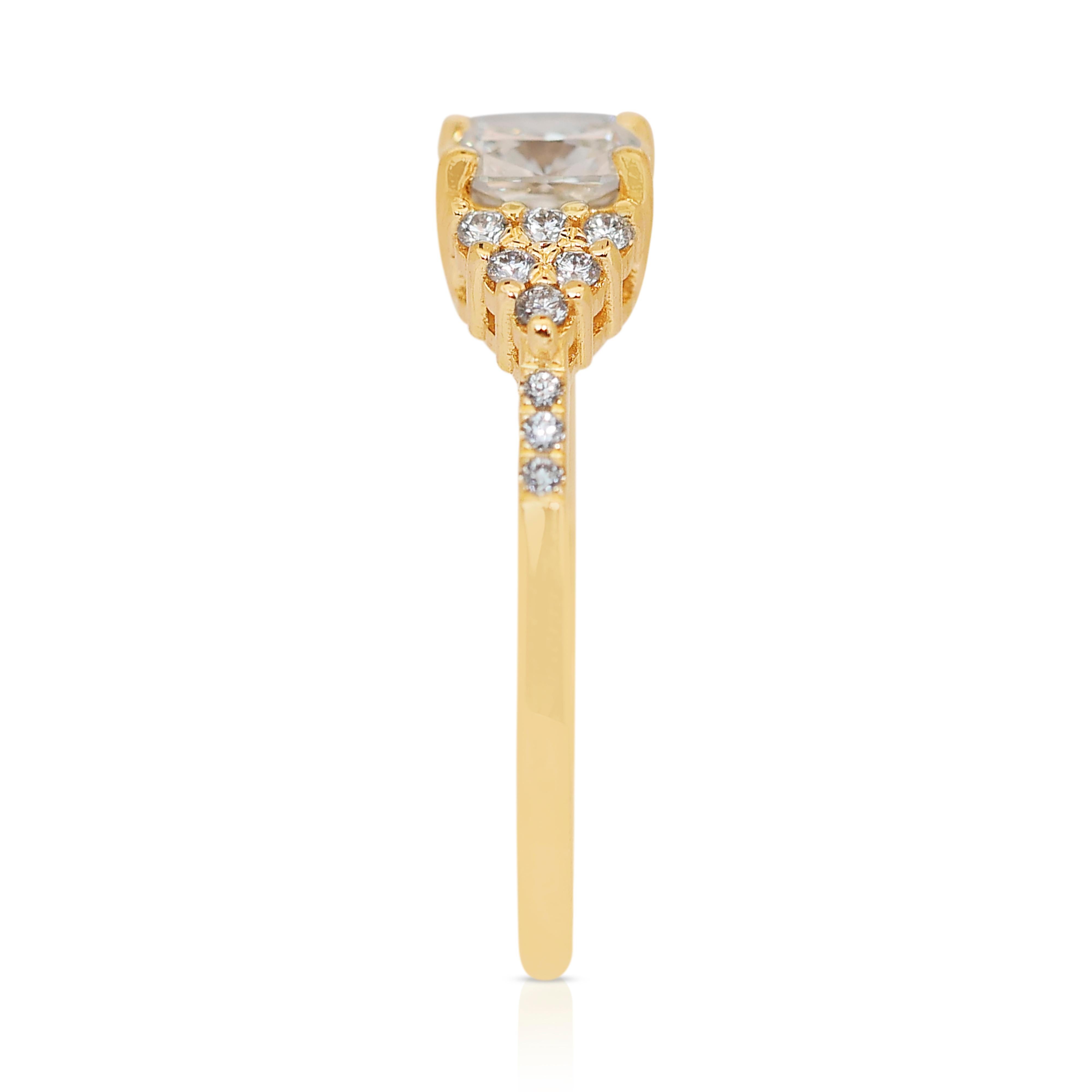 Luxueuse double taille idéale de 1,30 carat  Bague pavée de diamants en vente 1