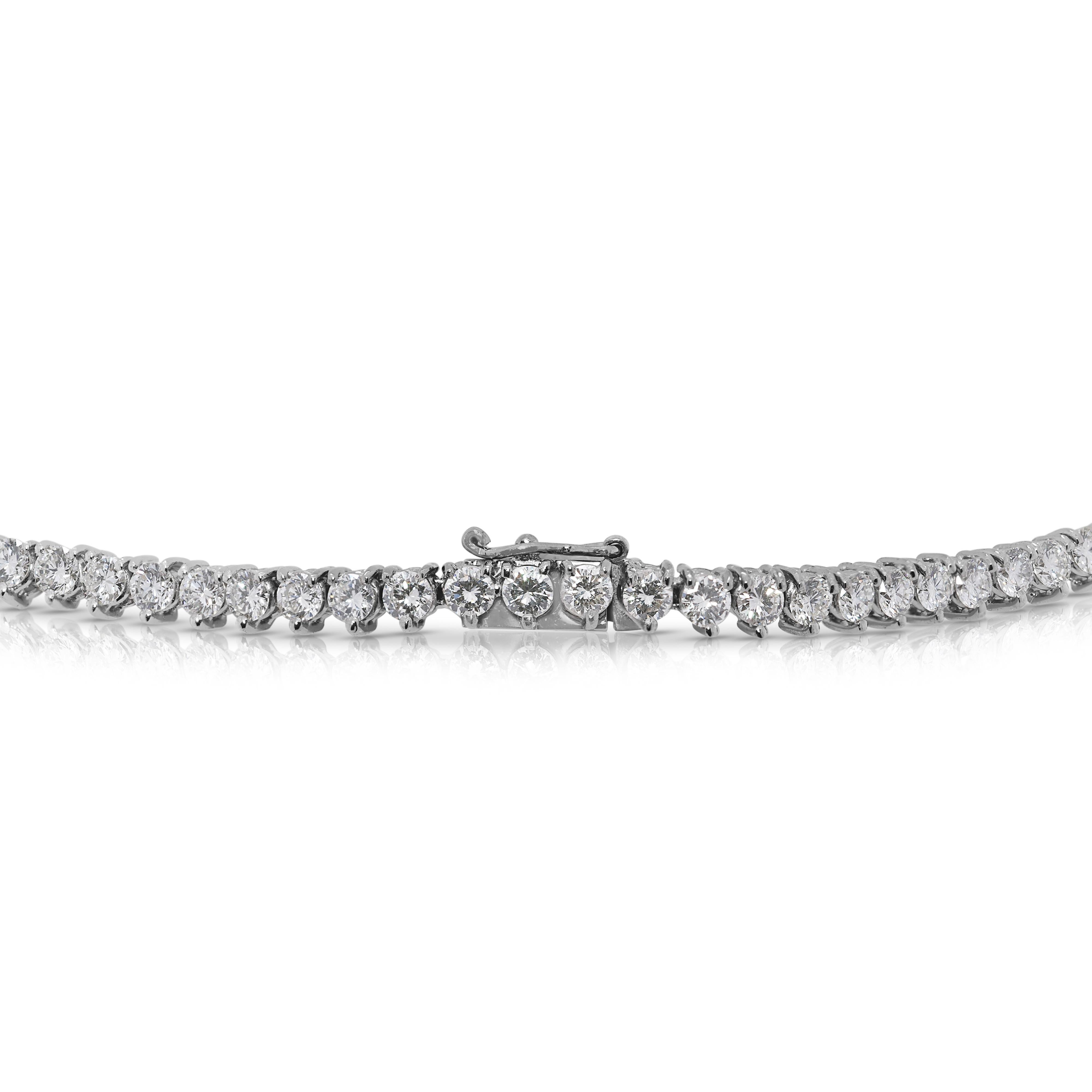 Luxueux collier en or blanc 18 carats orné de 13,52 ct de diamants naturels en vente 2