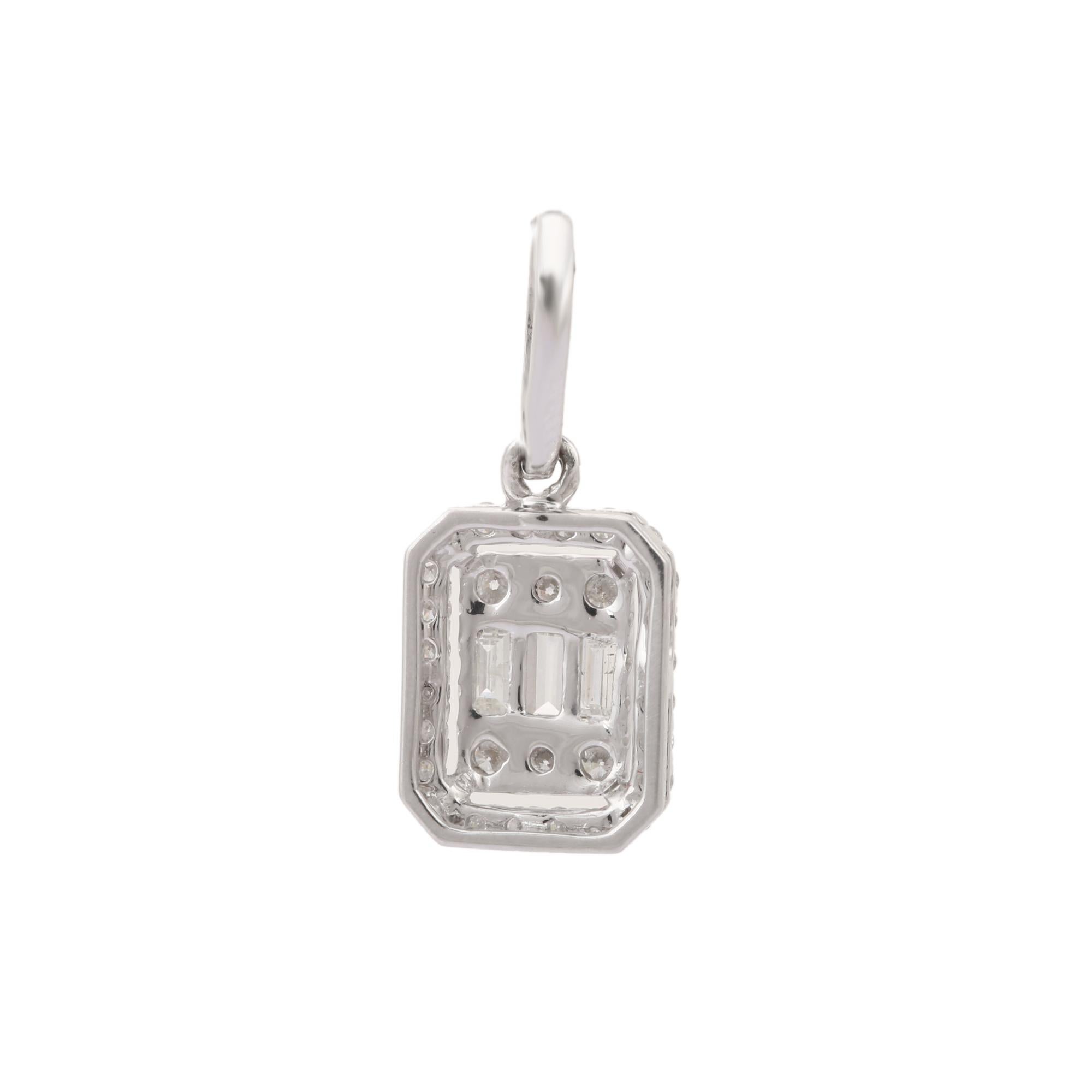 Pendentif de mariage luxueux en or blanc 14 carats avec diamants Pour femmes en vente