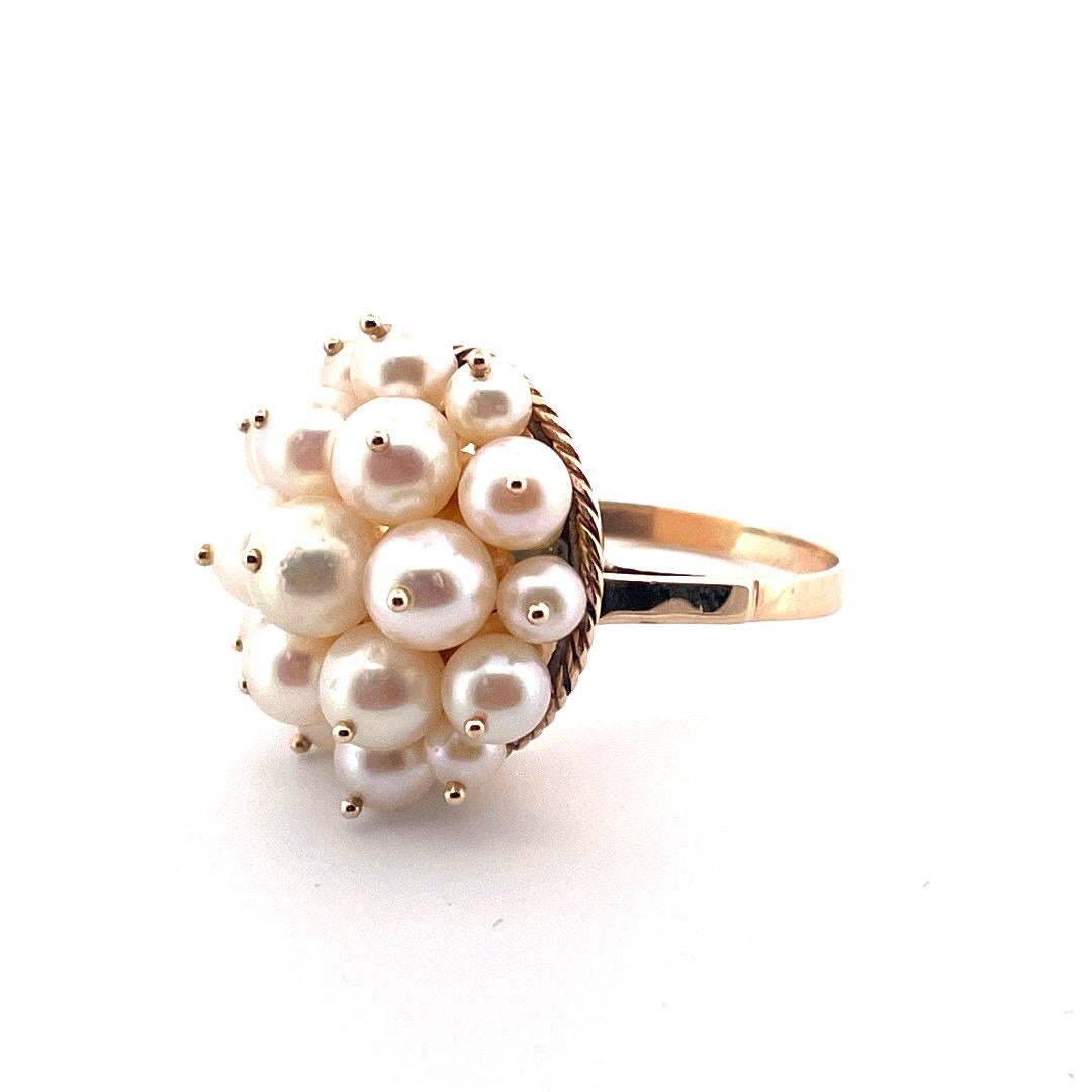 Women's Luxurious 14k Yellow Gold Cultured Pearl Cluster Cocktail Ring For Sale