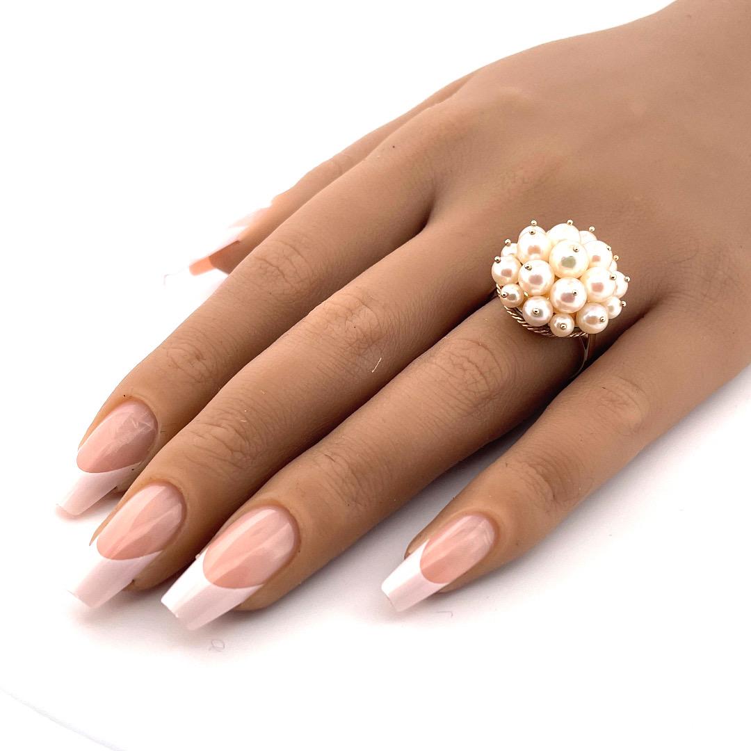 Luxurious 14k Yellow Gold Cultured Pearl Cluster Cocktail Ring For Sale 2