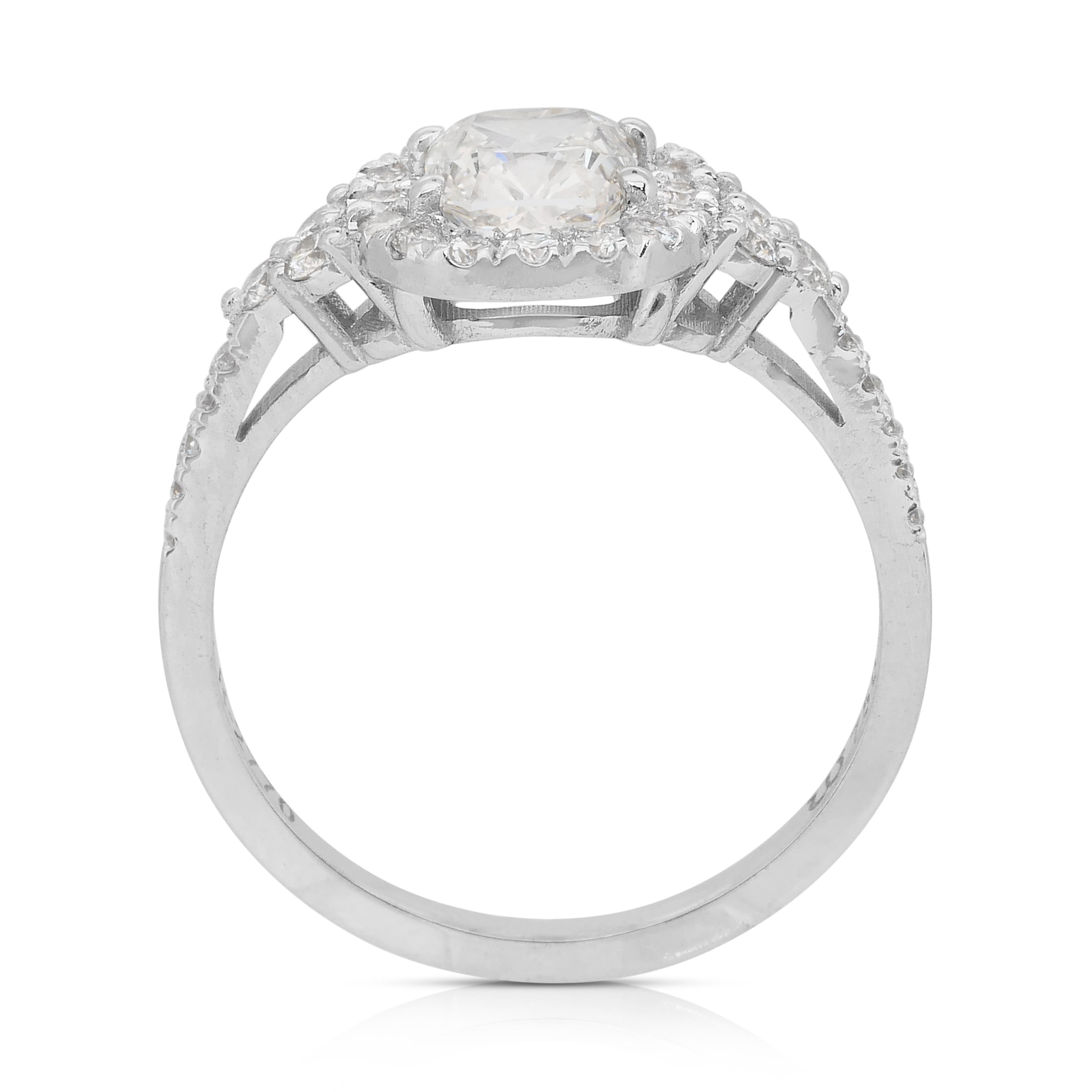 Luxurious 1.53ct Diamonds Halo Ring in 18k White Gold - IGI Certified For Sale 4
