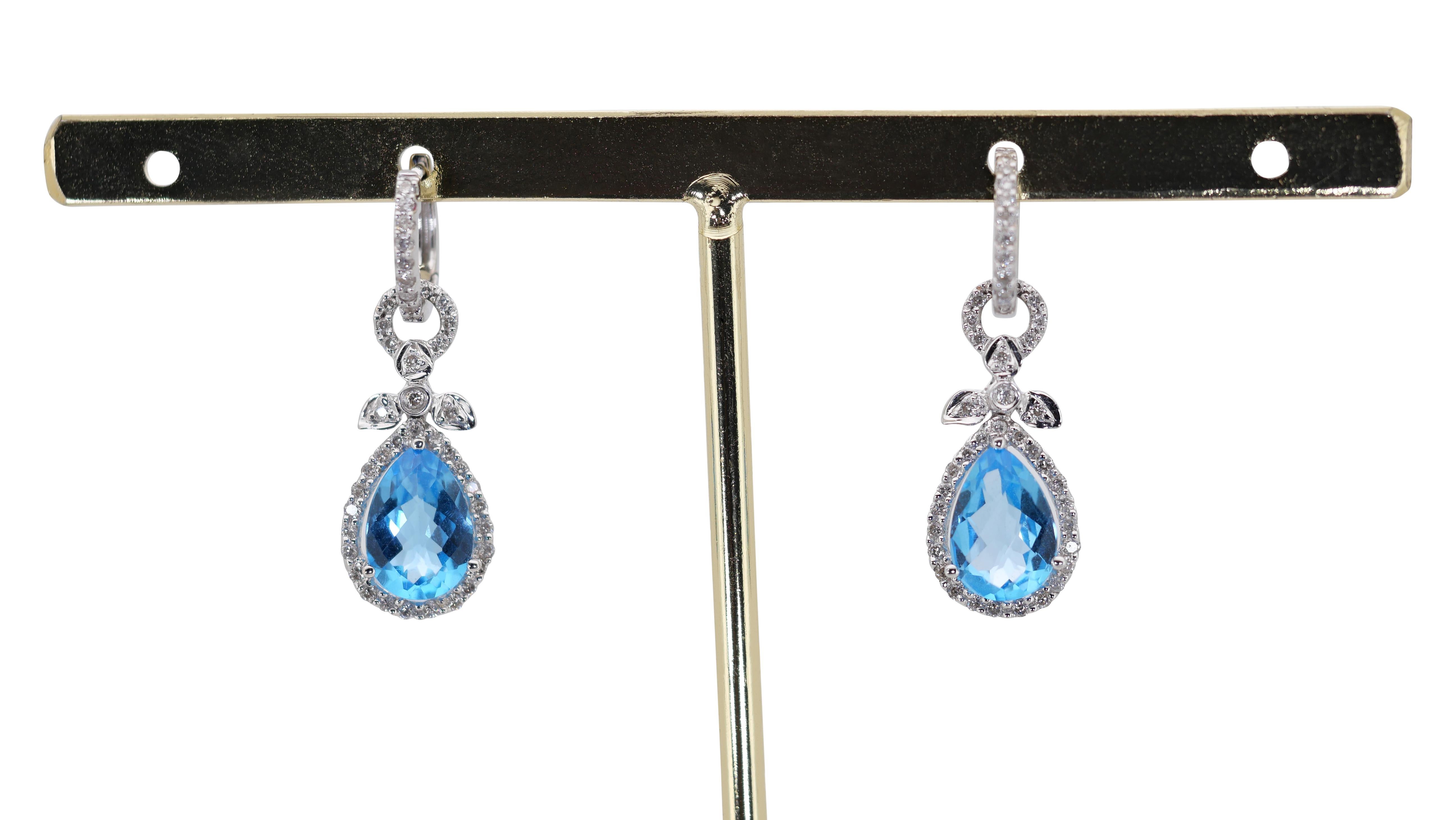 Luxurious 18k White Gold Dangle Earrings with 5 Carat Natural Topaz and Diamonds In New Condition In רמת גן, IL