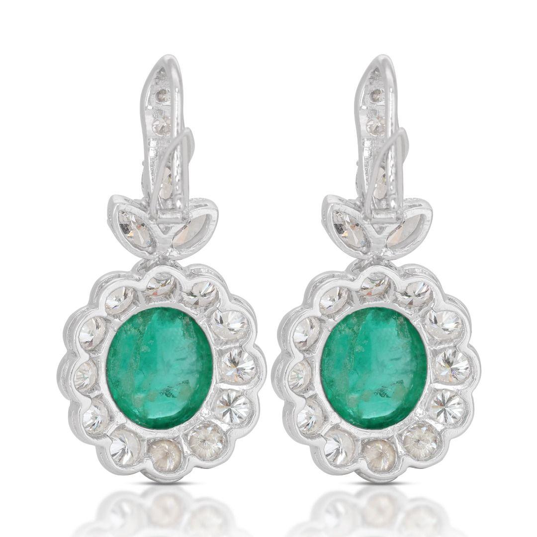 Luxurious 18K White Gold Emerald Earrings For Sale 2
