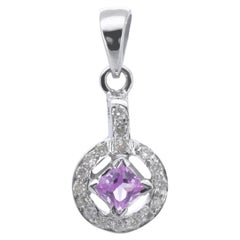 Luxurious 18k White Gold Halo Pendant with 0.26ct Natural Sapphire and Diamonds