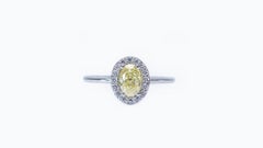 Lujoso anillo halo de oro blanco de 18 quilates con diamantes naturales de 0,87 quilates - Certificado AIG