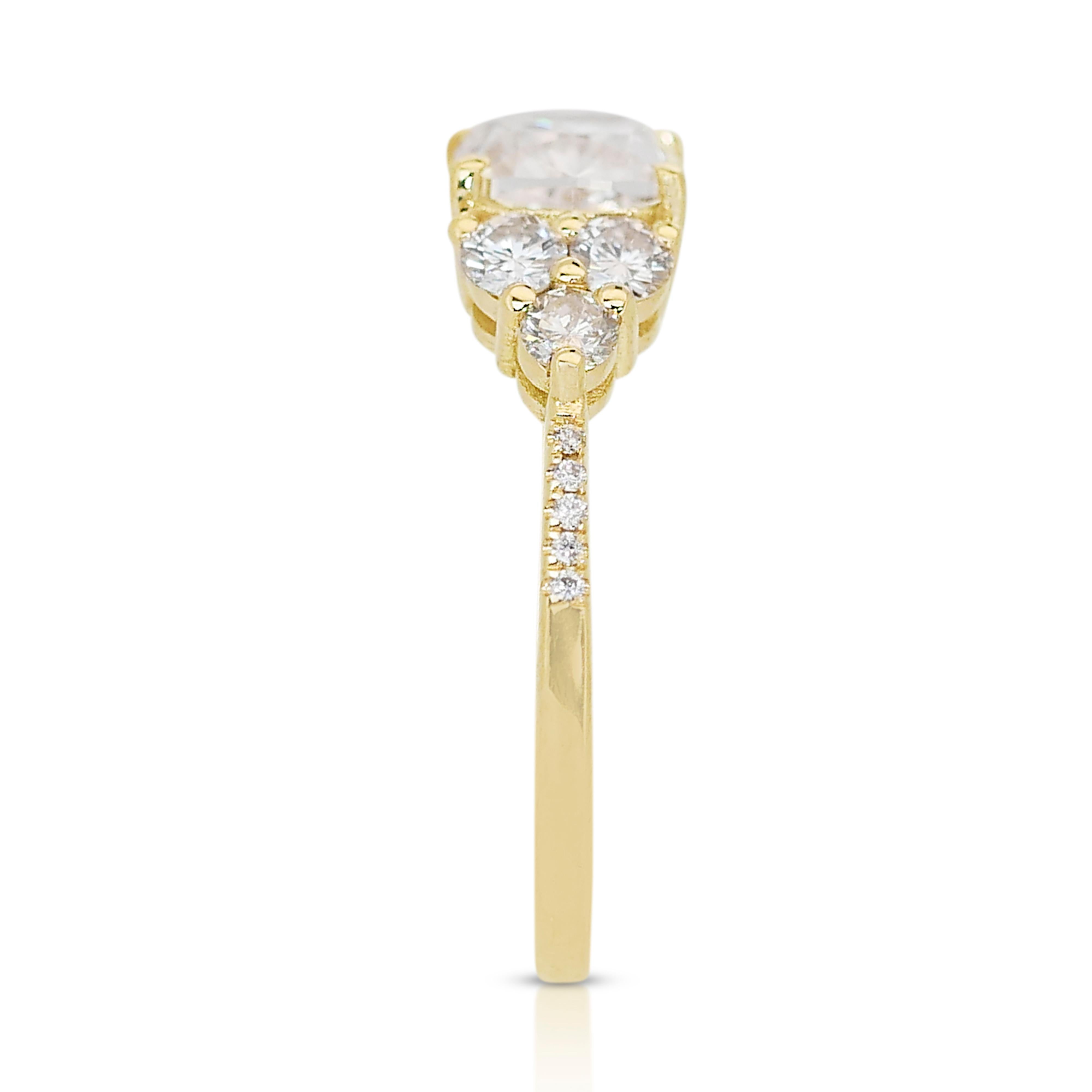 Luxurious 18k Yellow Gold Diamond Pave Ring w/1.70 ct - IGI Certified 1