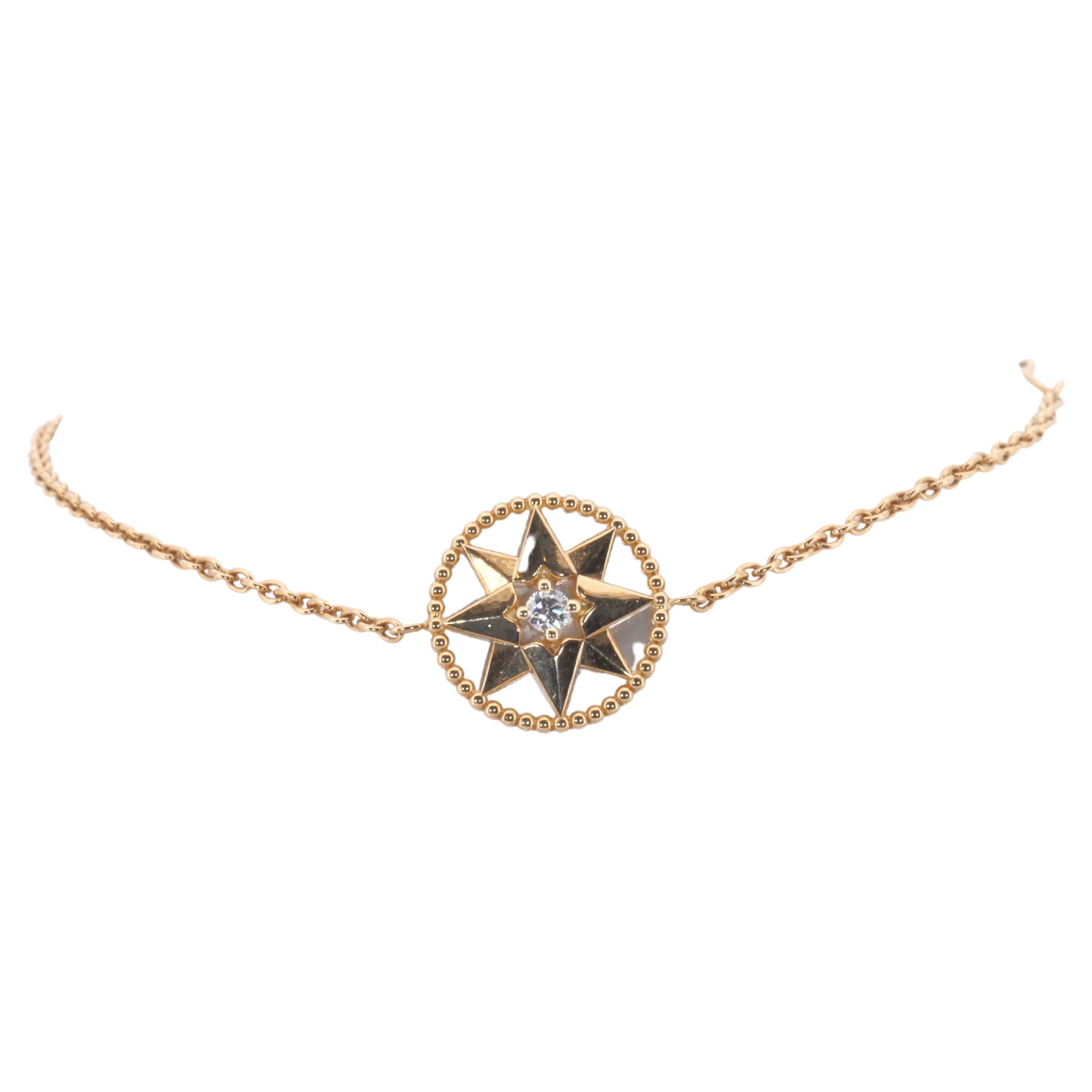 Bracelet étoile luxueux en or jaune 18 carats avec 0,03 carat de diamants naturels en vente