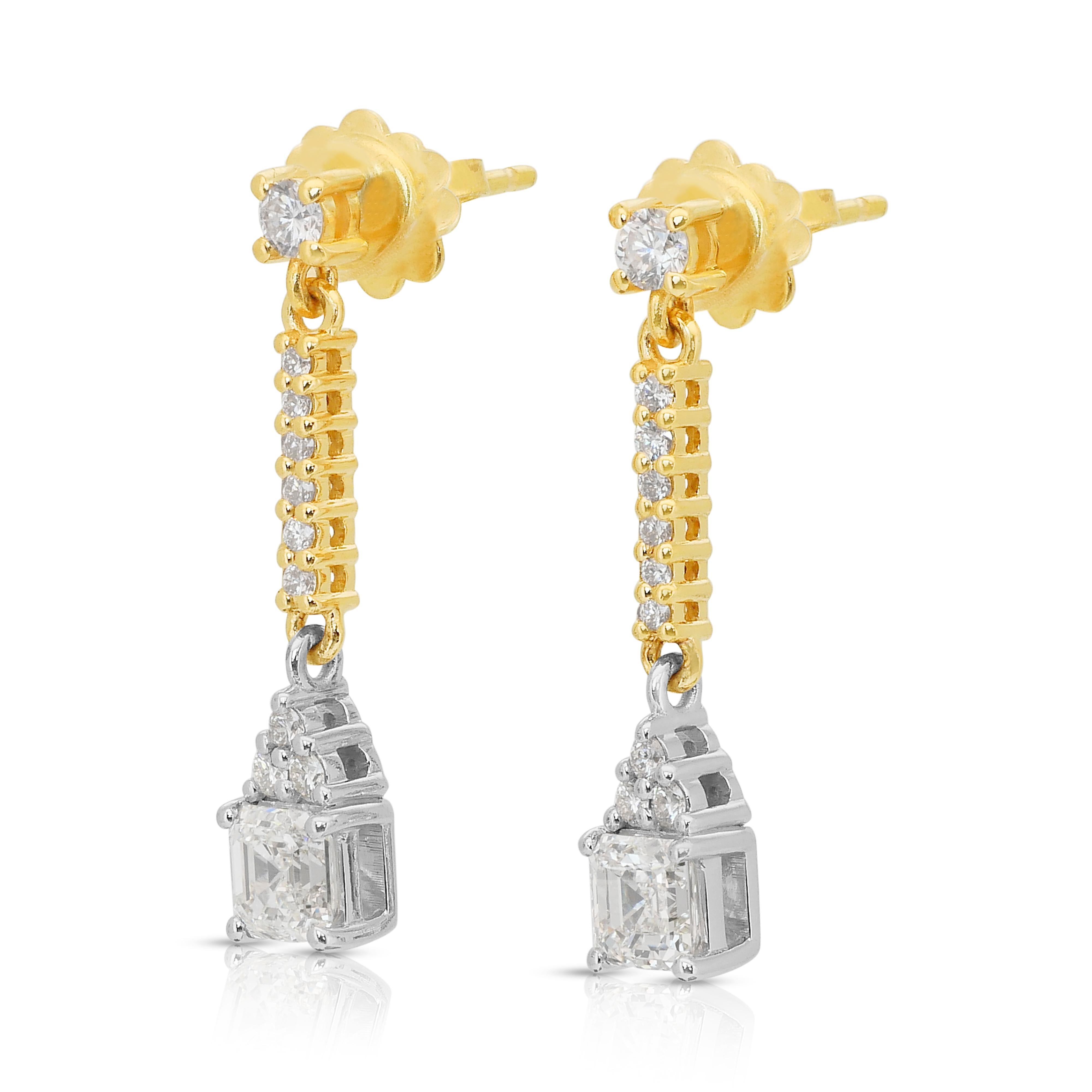 Pendants d'oreilles luxueux en or blanc et jaune 18 carats et 2,16 carats de diamants en vente 2