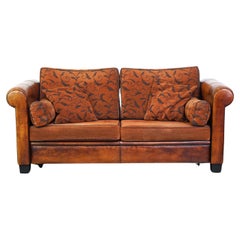 Vintage Luxurious 2.5-seater sheep leather sofa with fabric cushions in English style