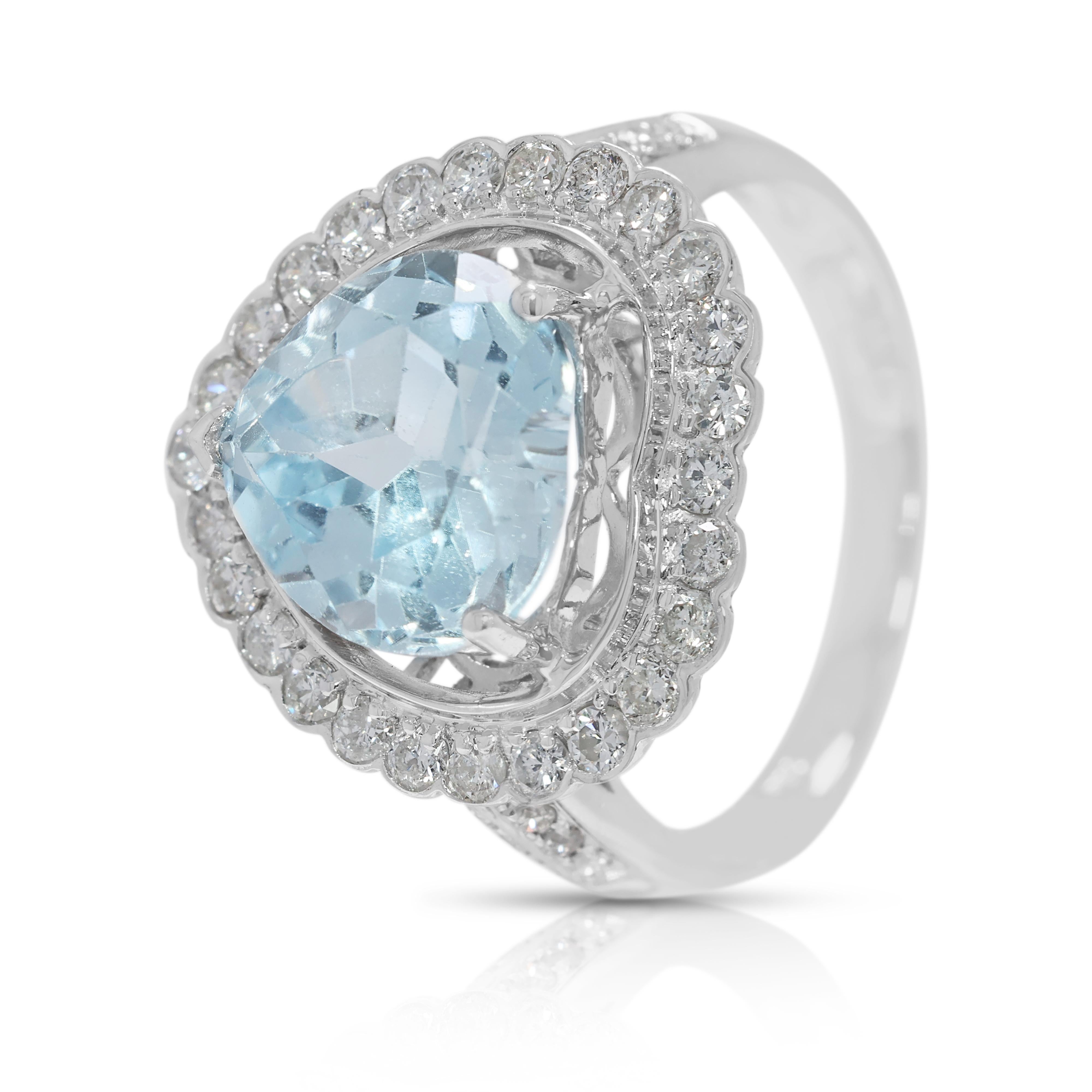 Cuore Lussuoso anello a forma di cuore con topazio e diamanti naturali da 4,89 carati in oro bianco 18 carati in vendita