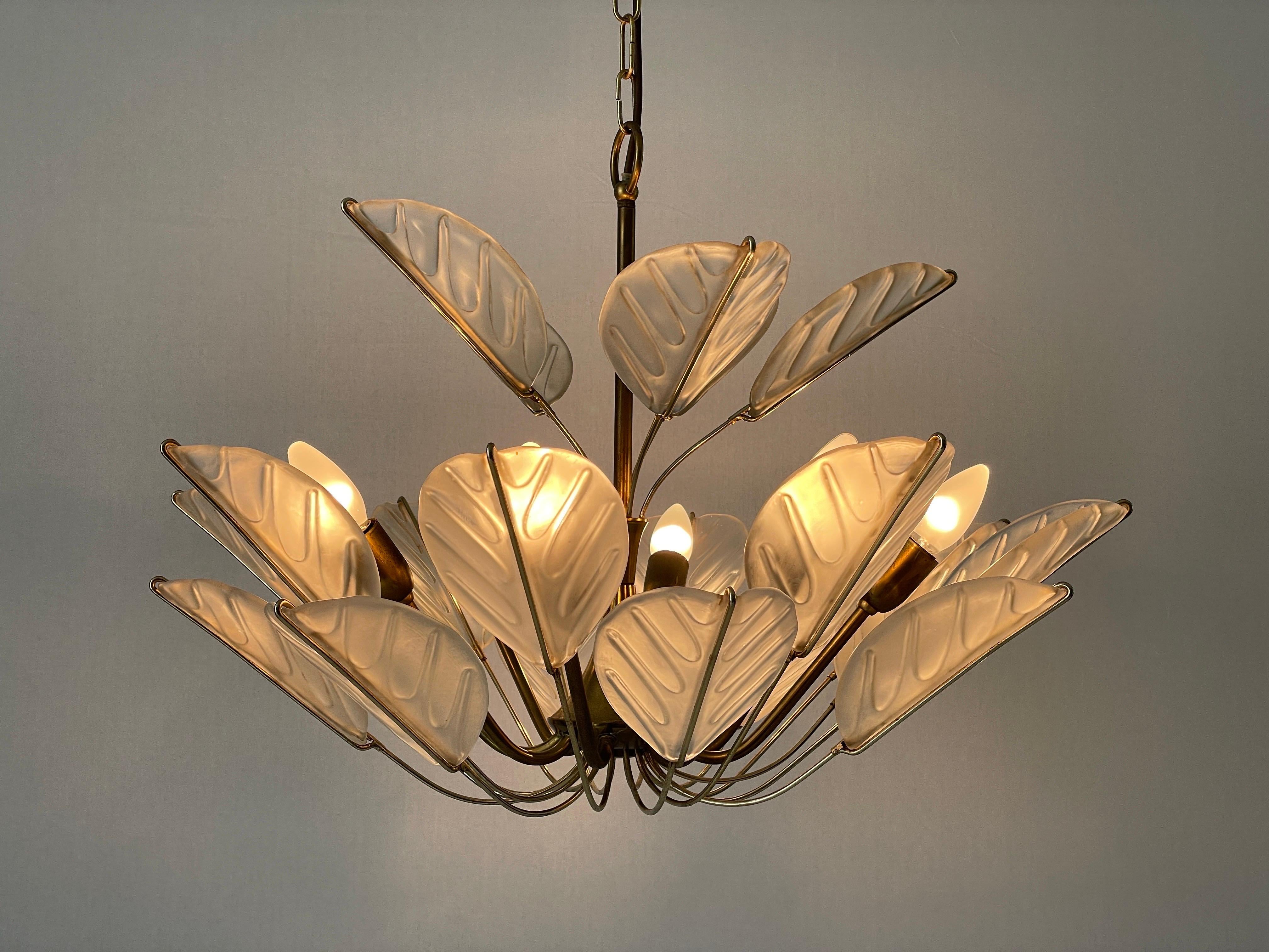 Luxurious 8-armed Brass Chandelier with Crystal Glass Leaves, 1960s, Germany For Sale 5