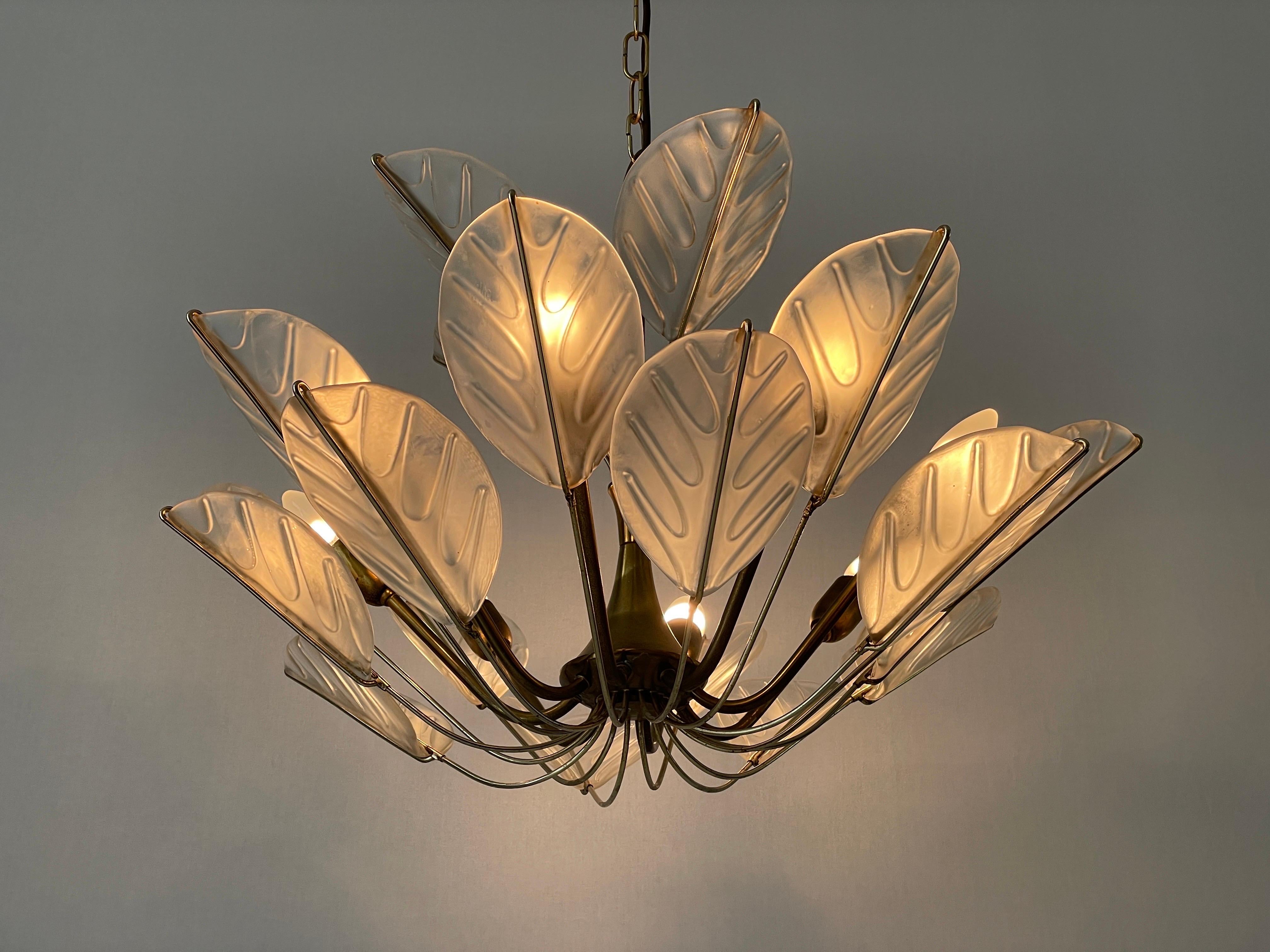 Luxurious 8-armed Brass Chandelier with Crystal Glass Leaves, 1960s, Germany For Sale 7