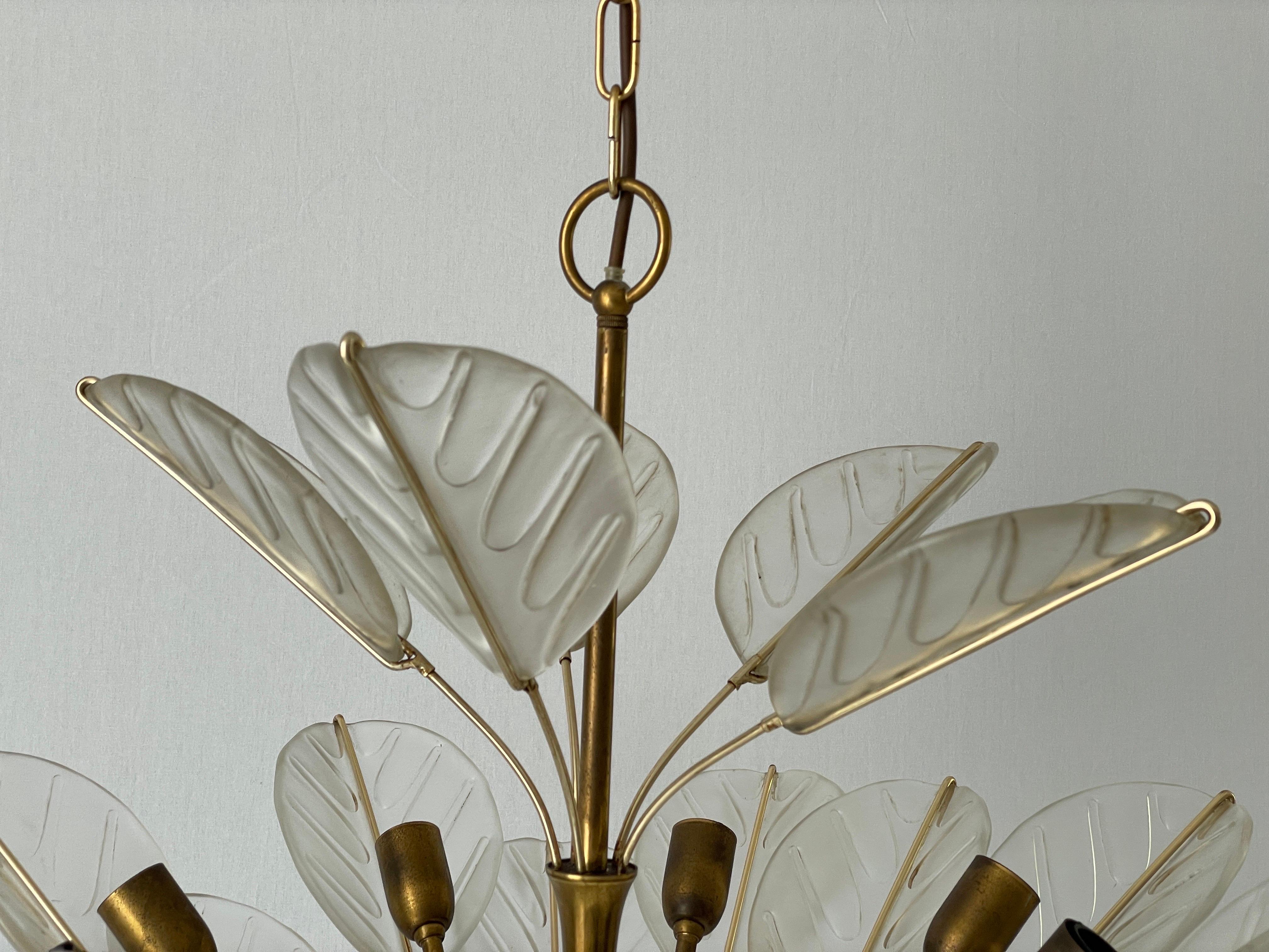 Luxurious 8-armed Brass Chandelier with Crystal Glass Leaves, 1960s, Germany For Sale 4