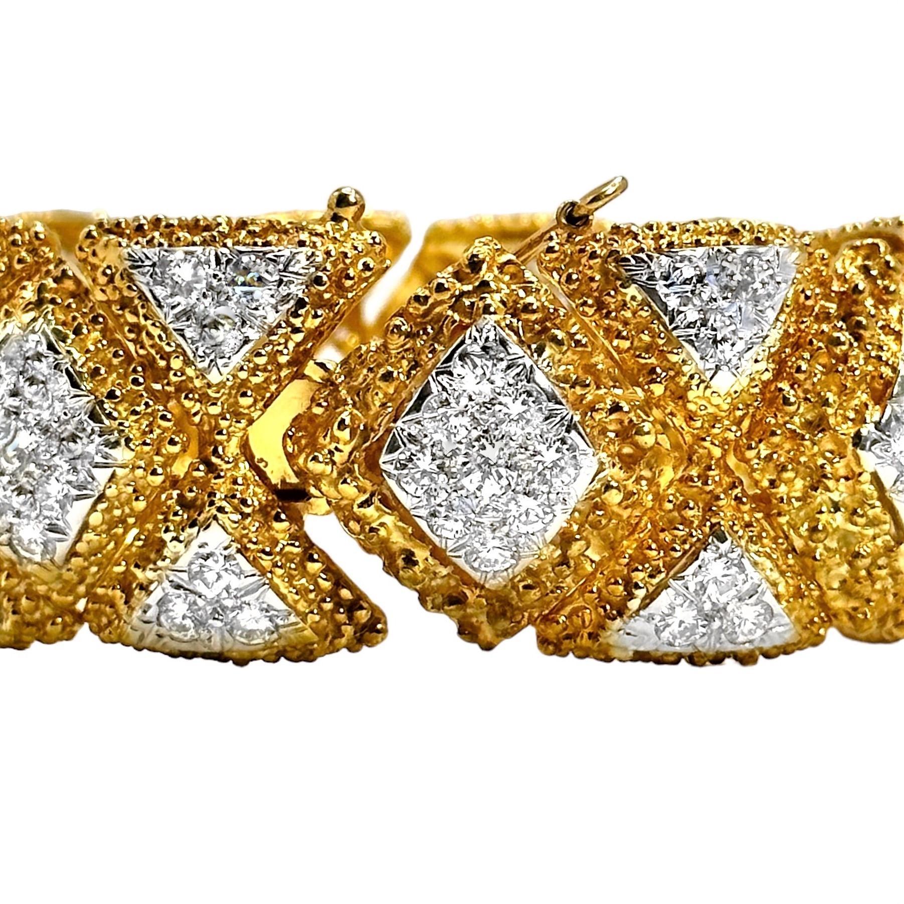 Modern Luxurious American 1960s Bombe 18k Yellow Gold and Diamond Cocktail Bracelet For Sale
