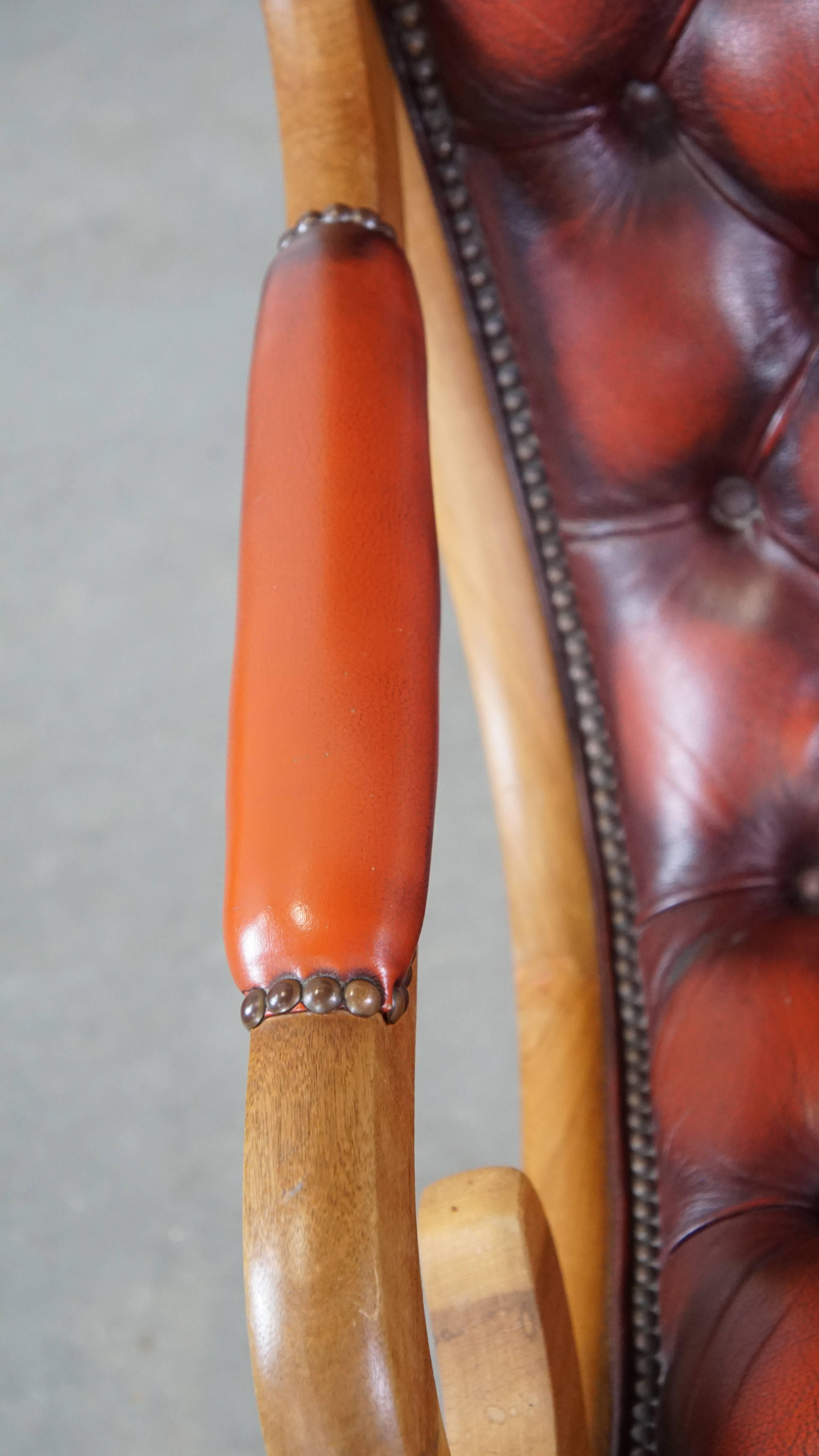 Cowhide Luxurious and classic red flame-grained English leather chesterfield armchair For Sale
